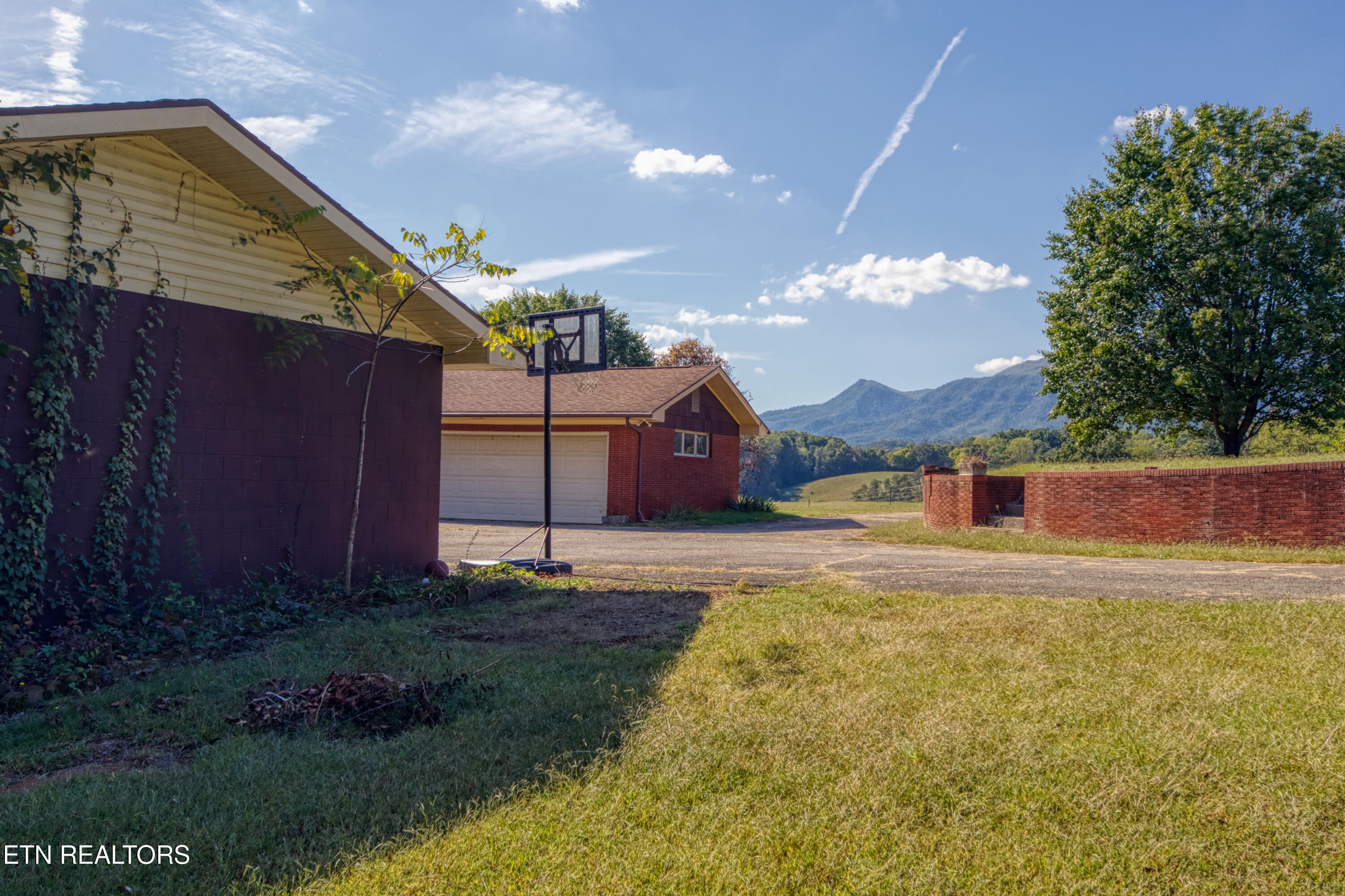 2720 Early Rd