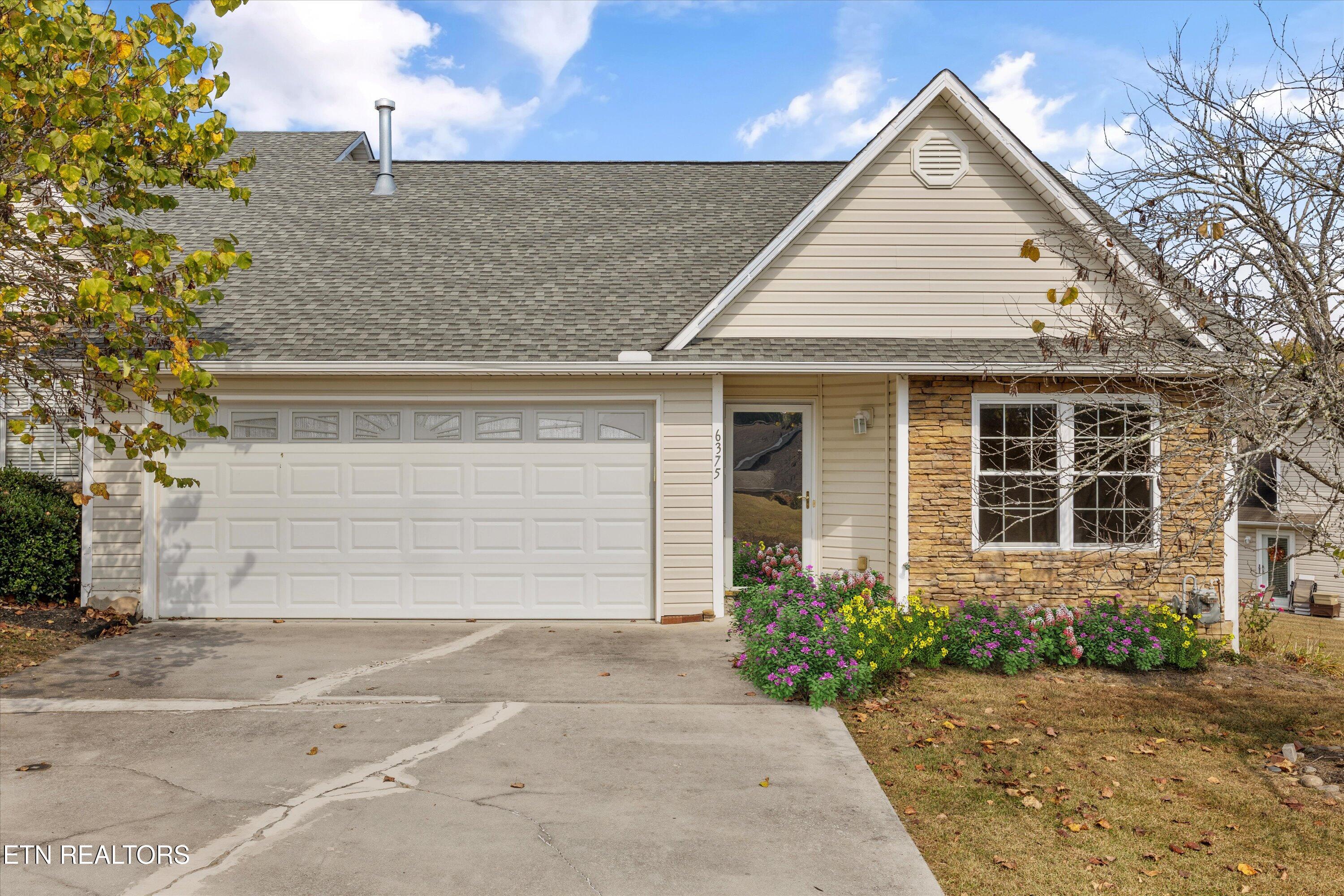 6375 Sky Song Lane