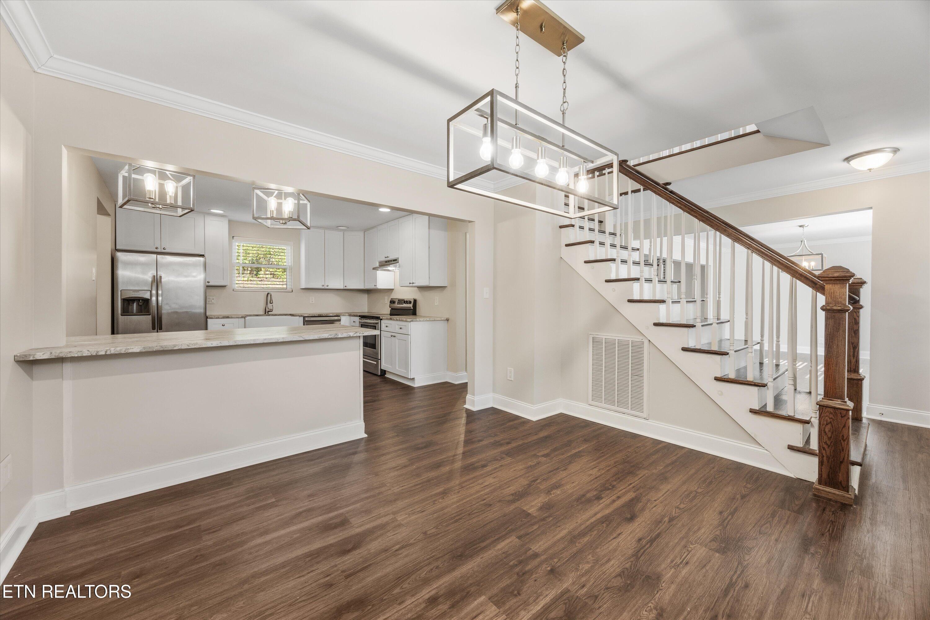 5413 NW Smoky Trail Tr