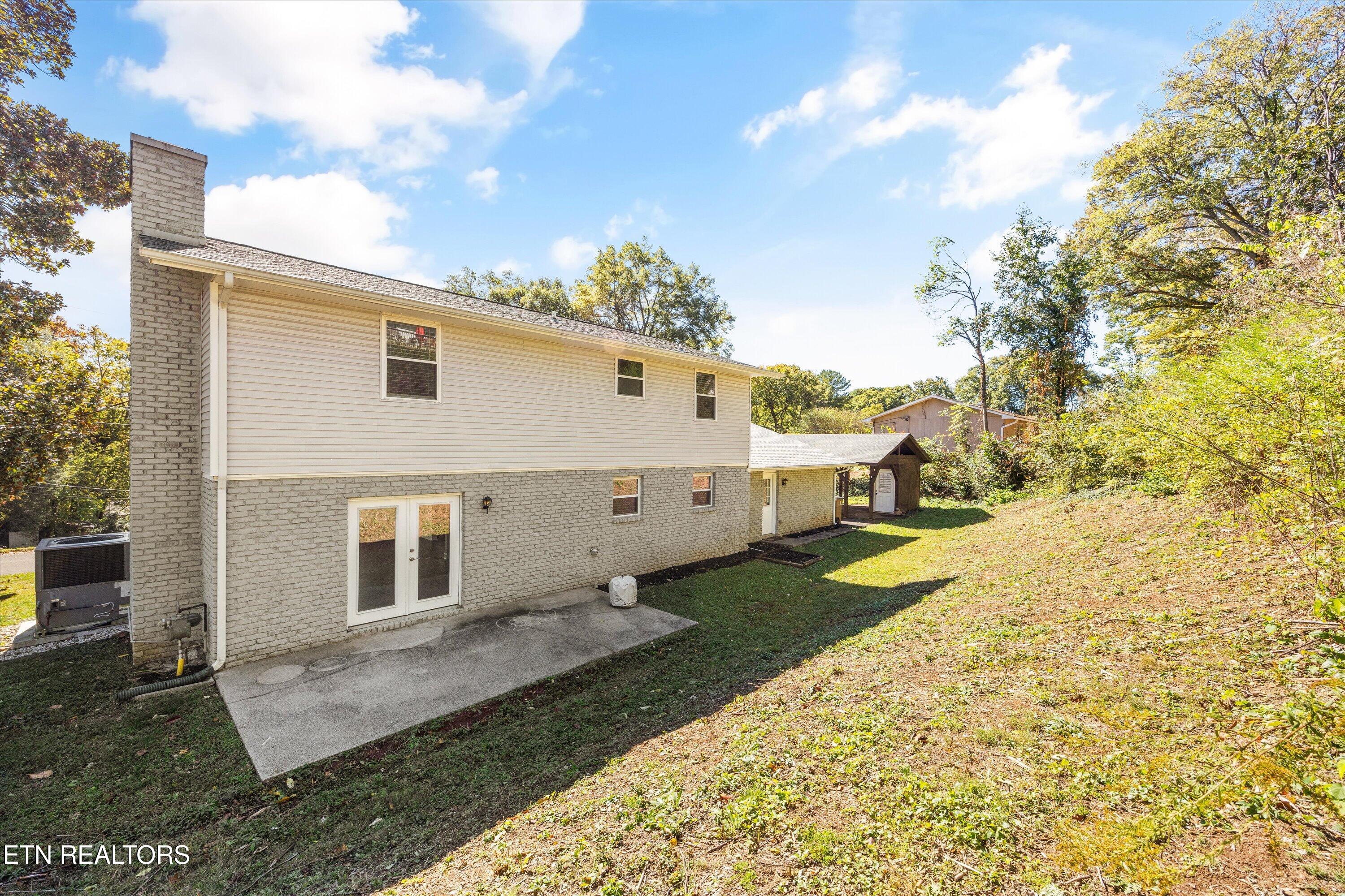 5413 NW Smoky Trail Tr