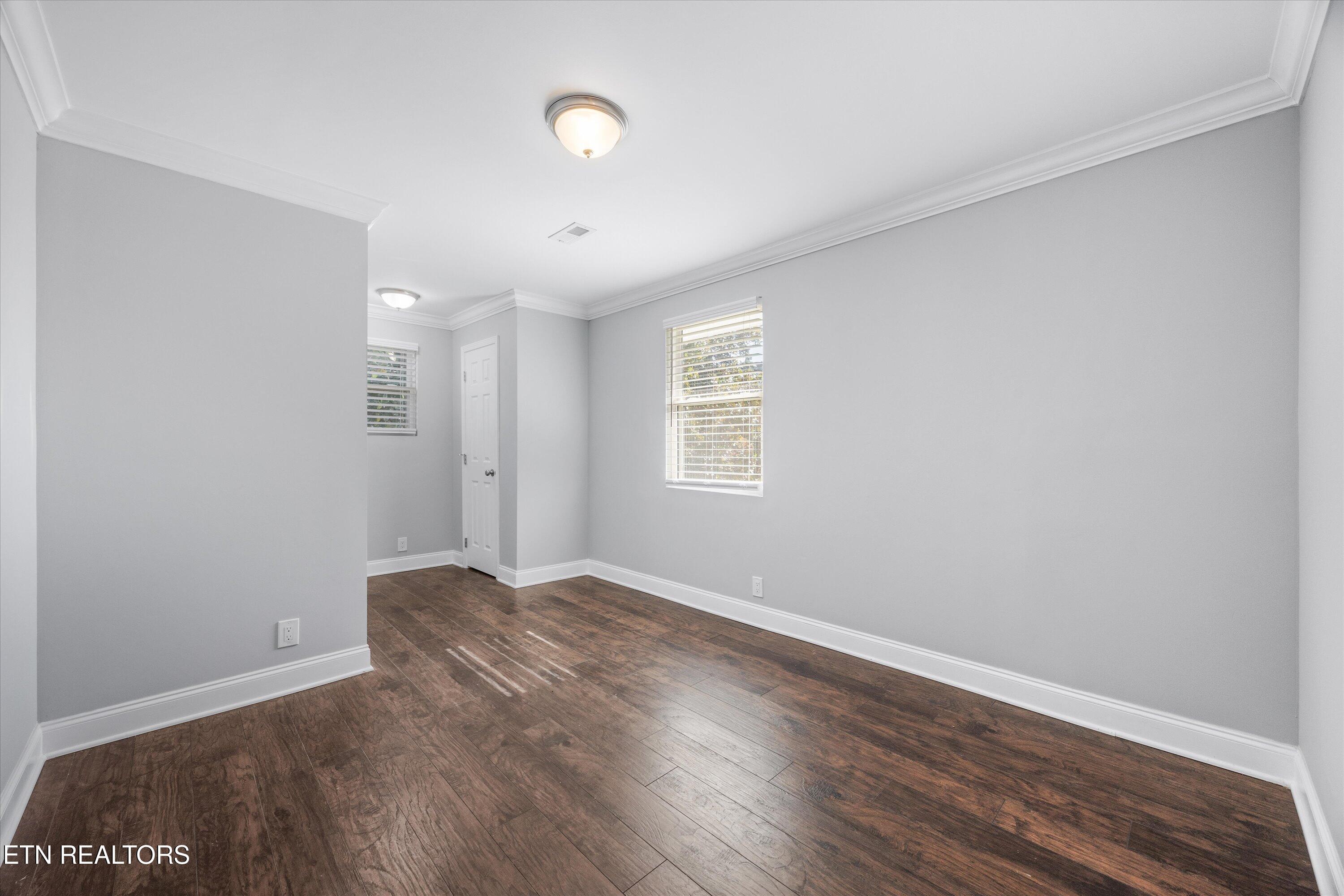 5413 NW Smoky Trail Tr