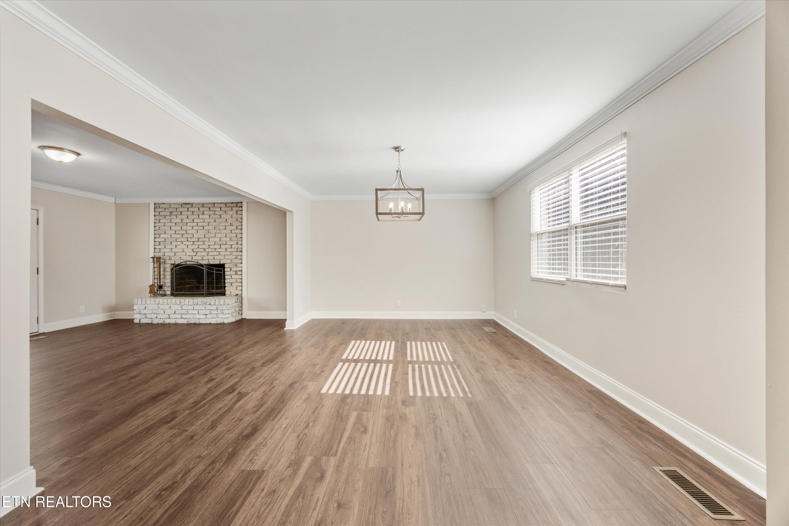 5413 NW Smoky Trail Tr