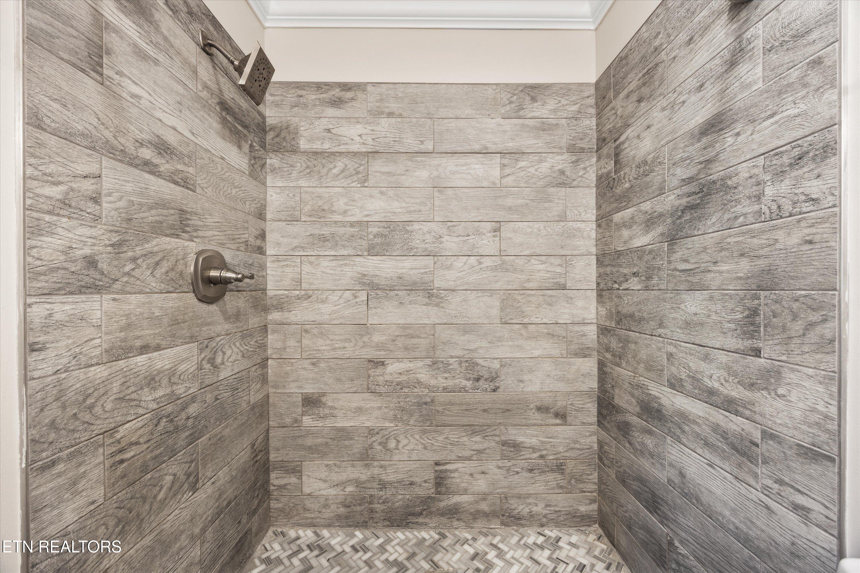5413 NW Smoky Trail Tr