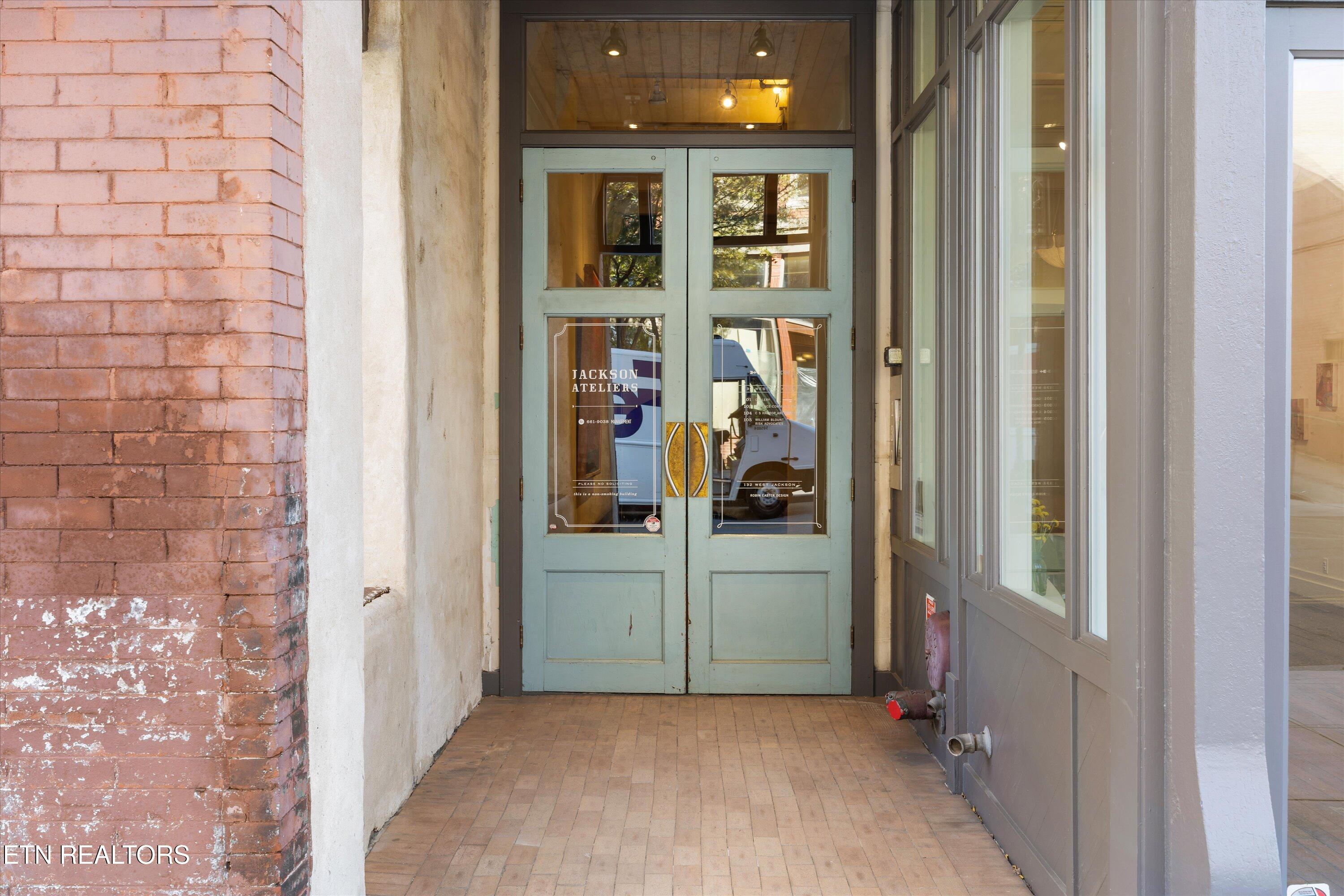 130 W Jackson Ave 302