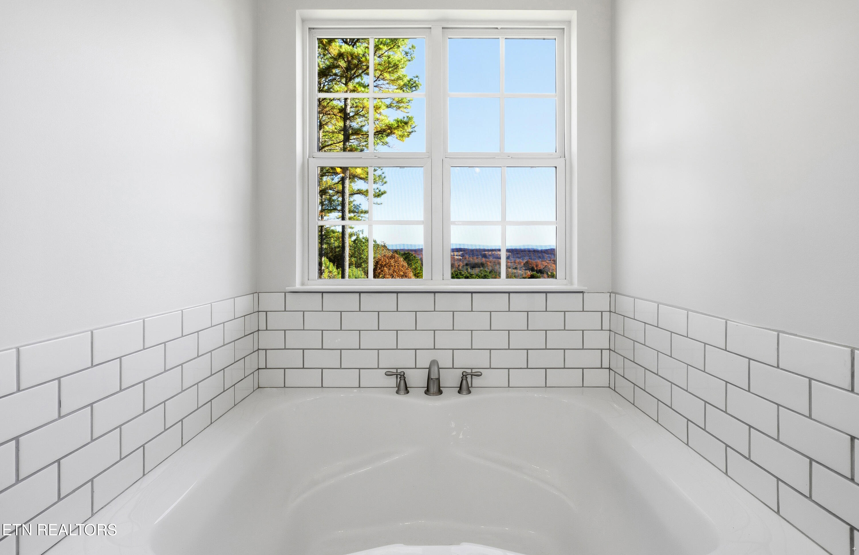 1390 County Road 3051