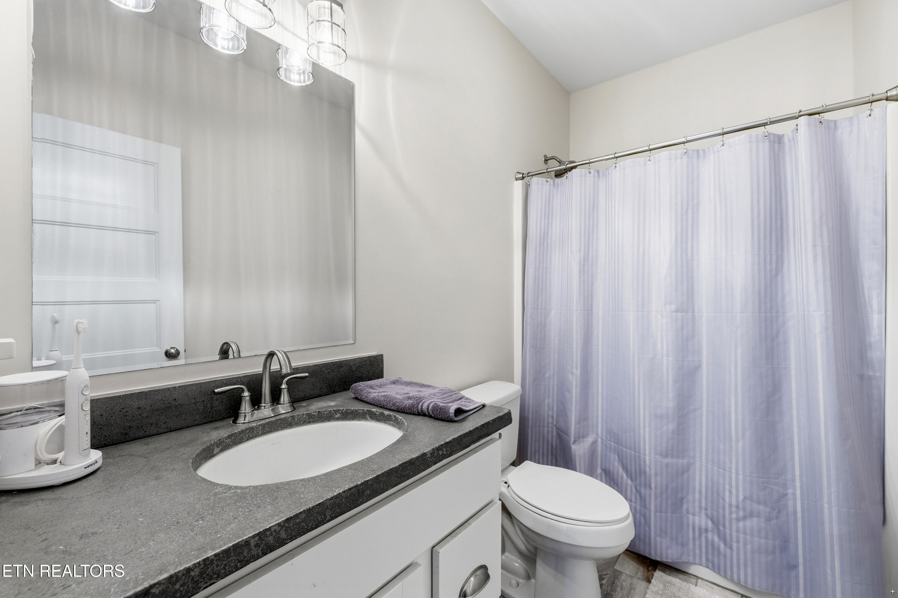 1390 County Road 3051