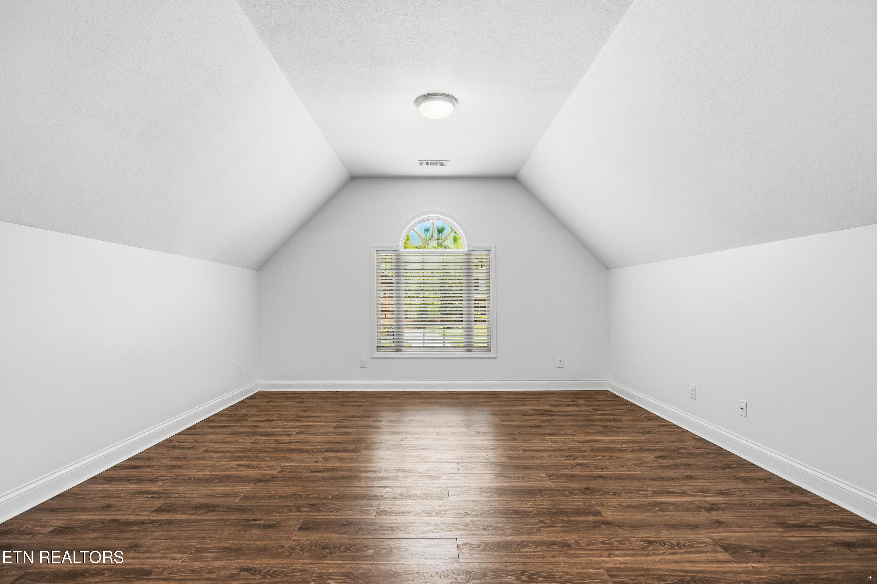 1815 Blue Crane Lane