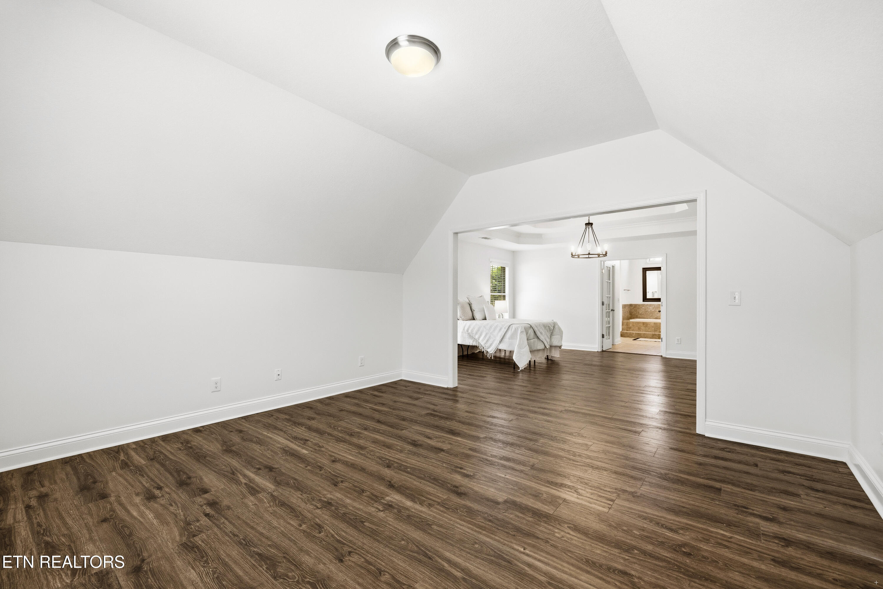 1815 Blue Crane Lane