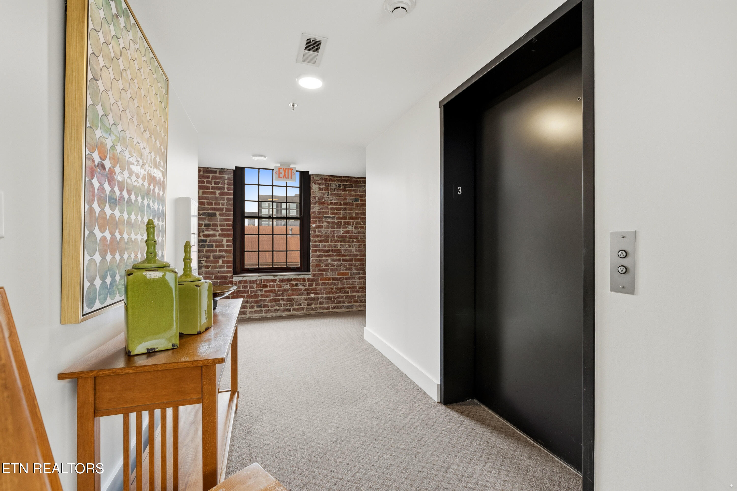 535 Locust St 301