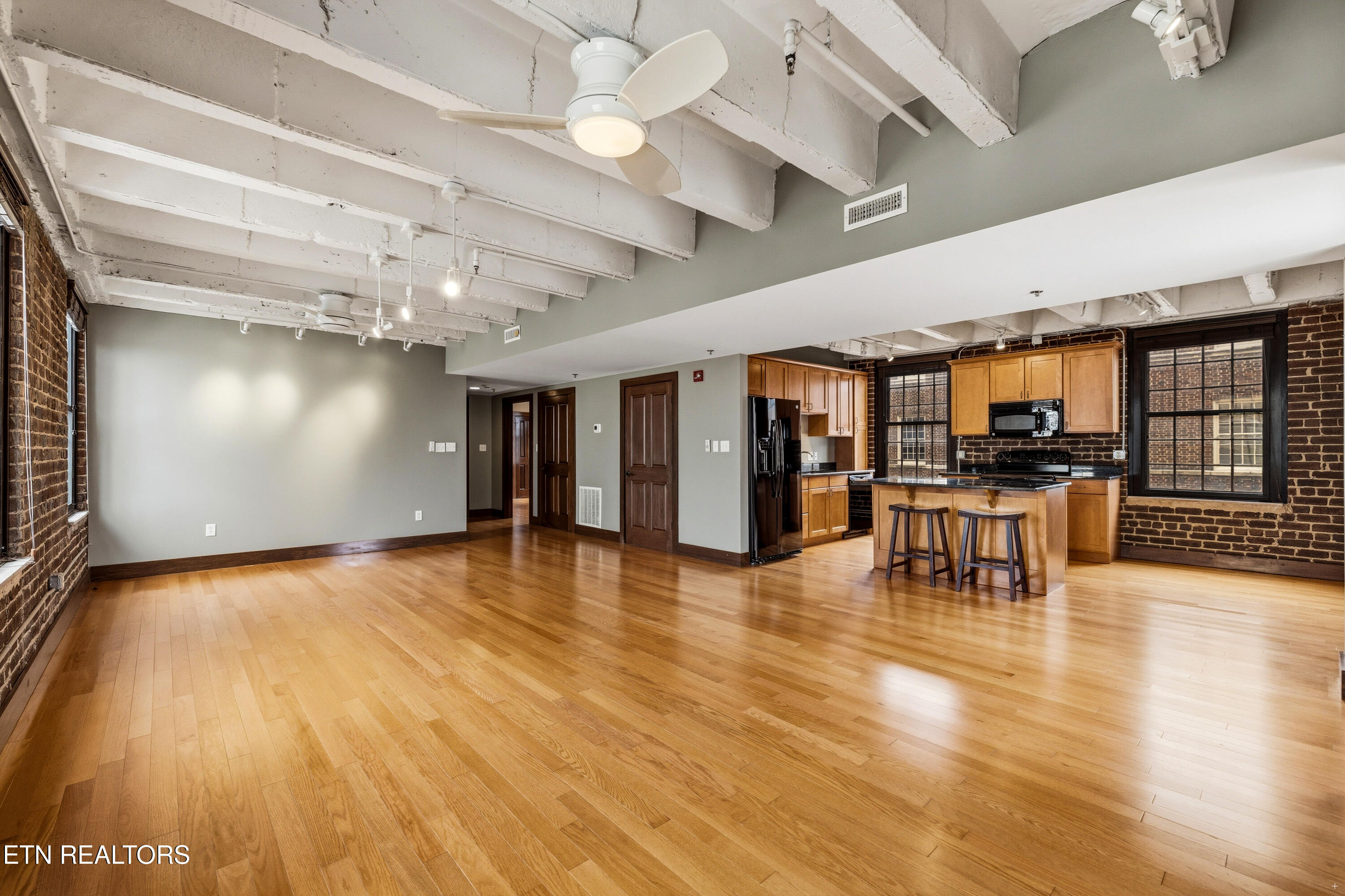 535 Locust St 301