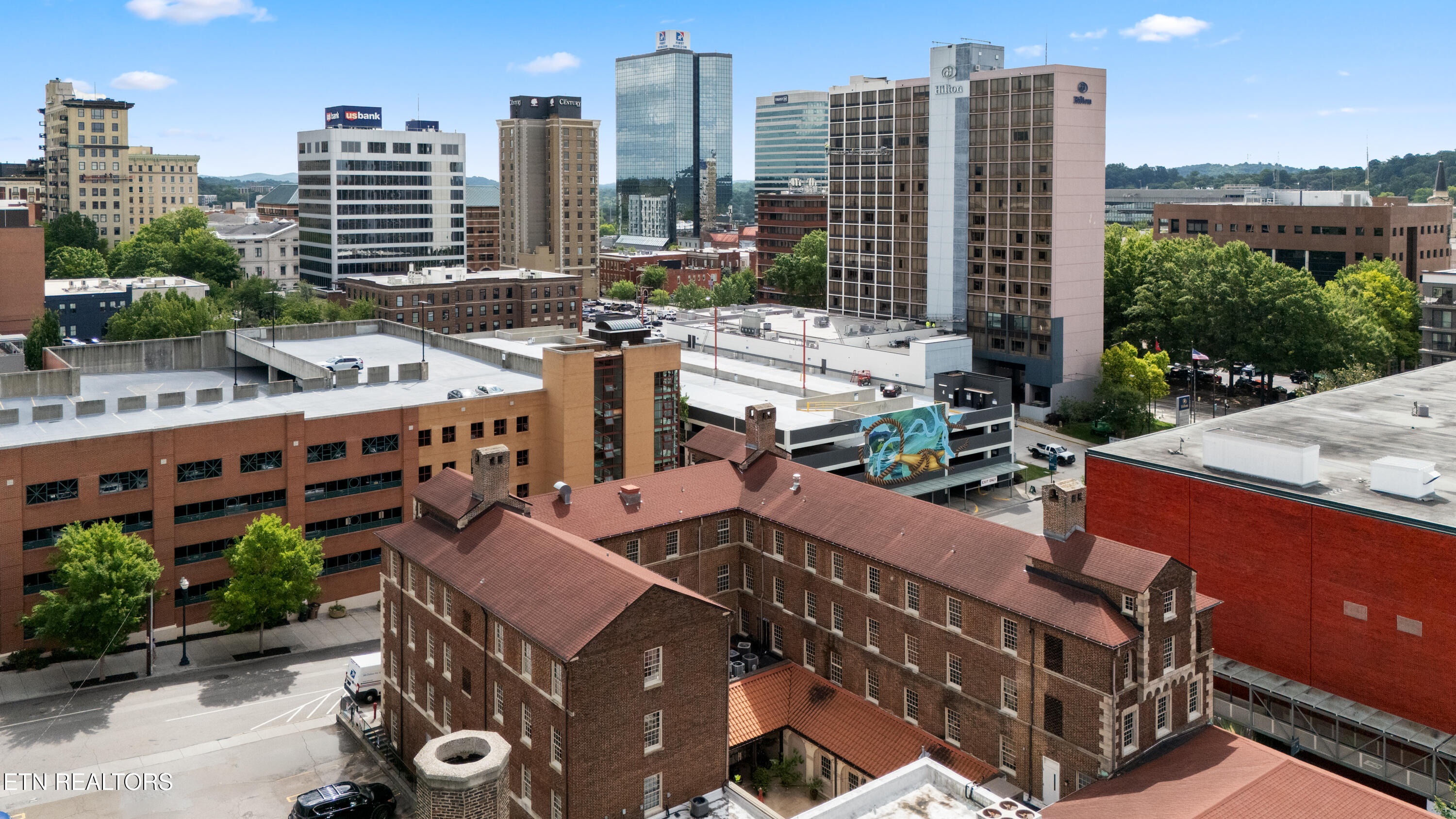 535 Locust St 301