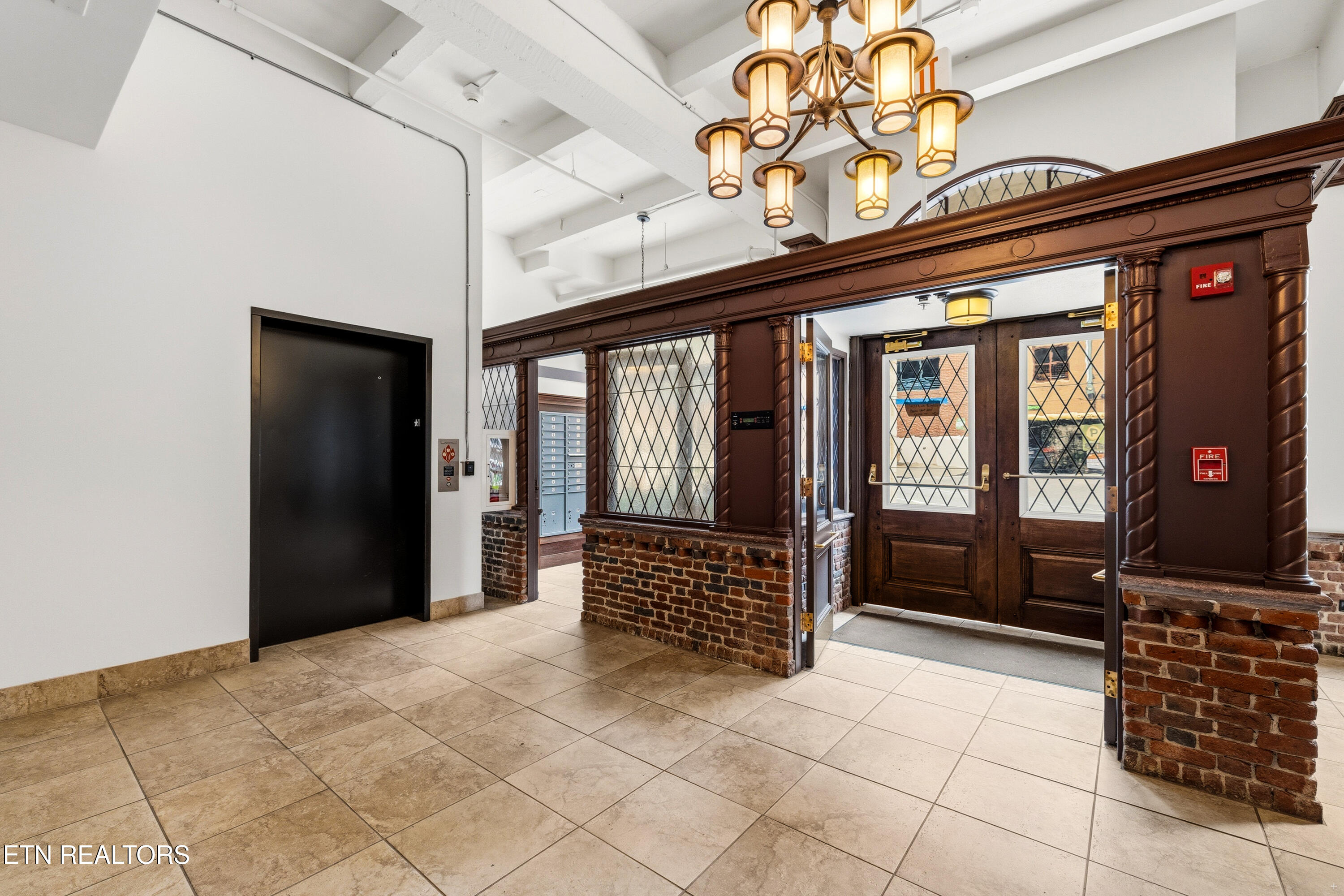 535 Locust St 301