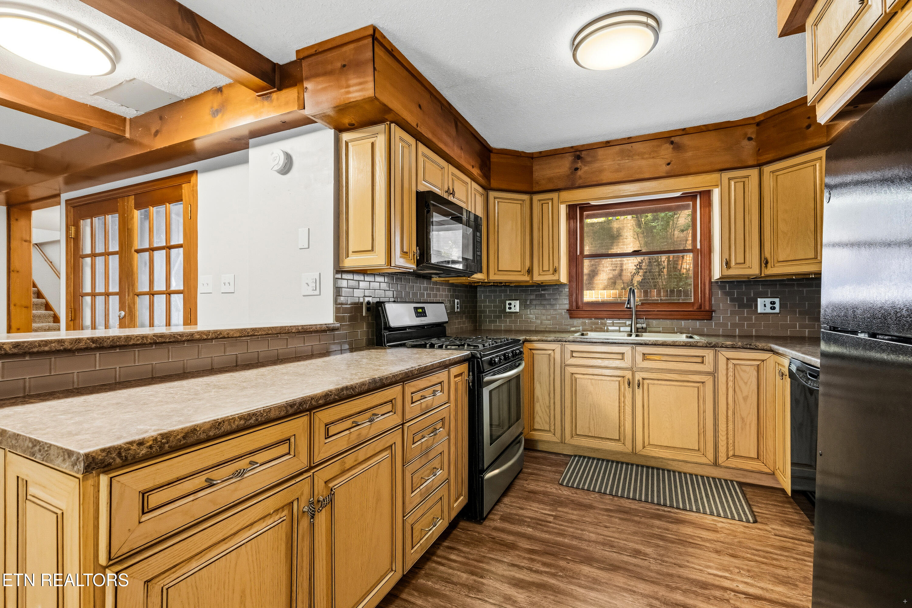 2529 Tall Pine Lane