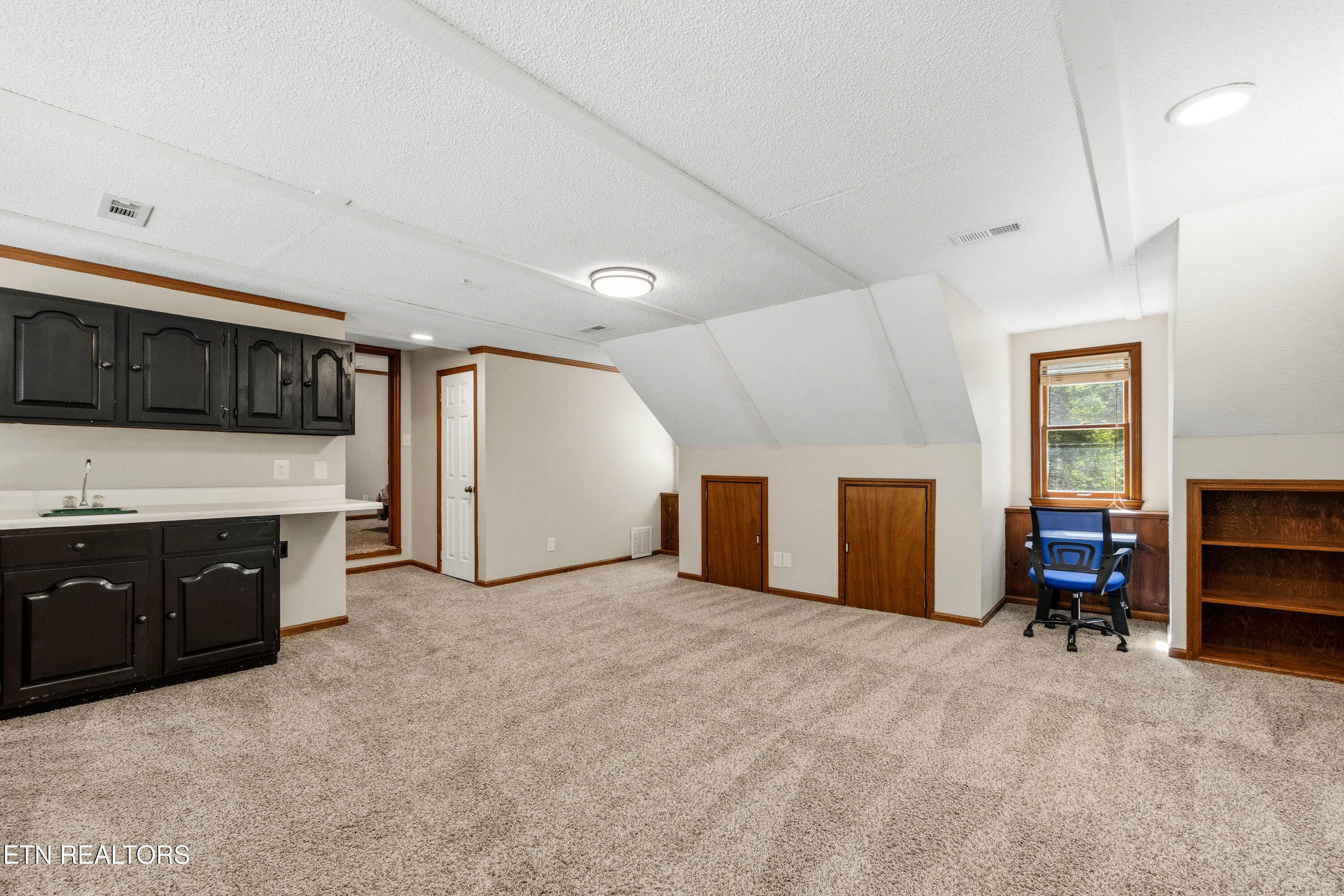 2529 Tall Pine Lane
