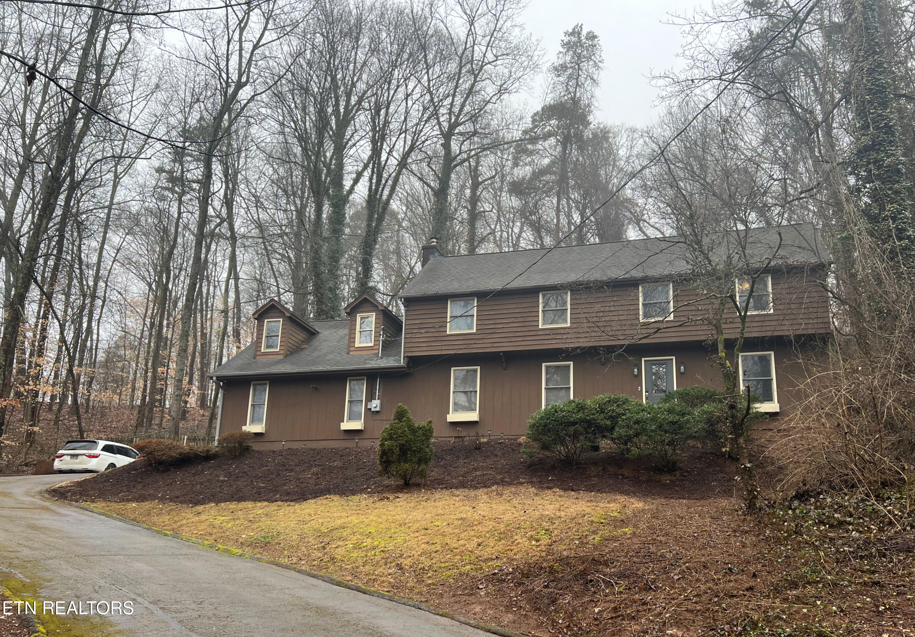 2529 Tall Pine Lane