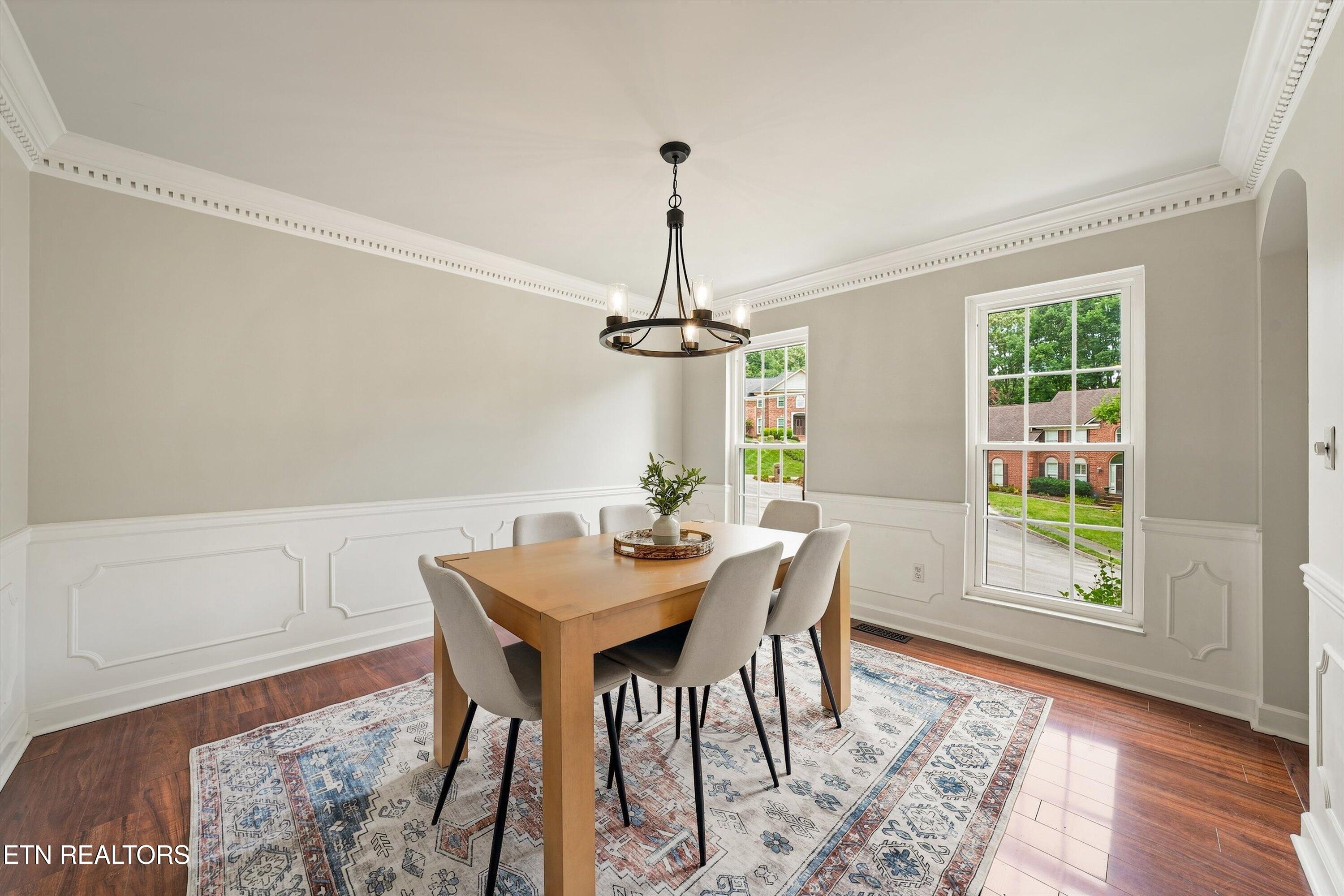 8409 Thornbury Court