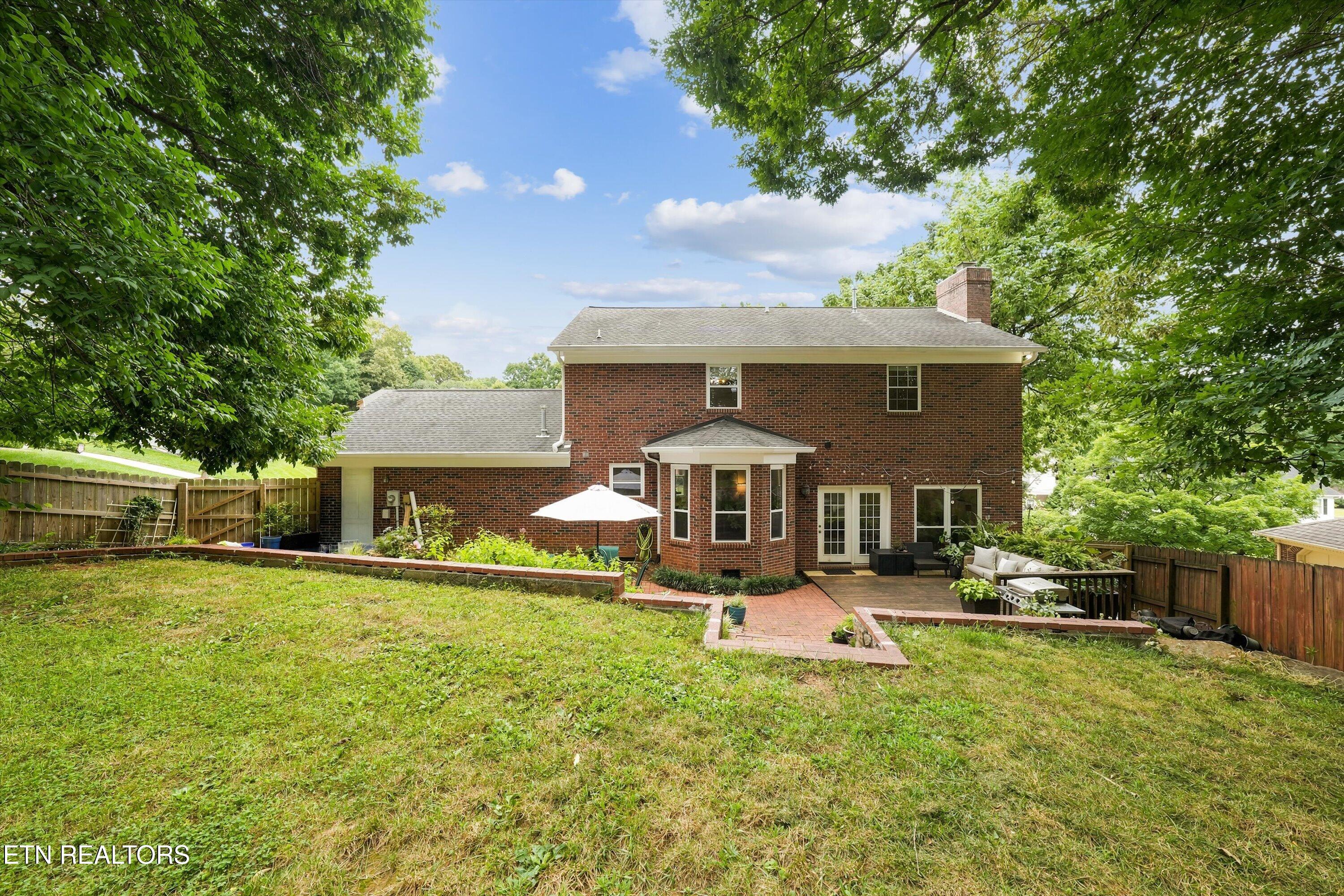 8409 Thornbury Court