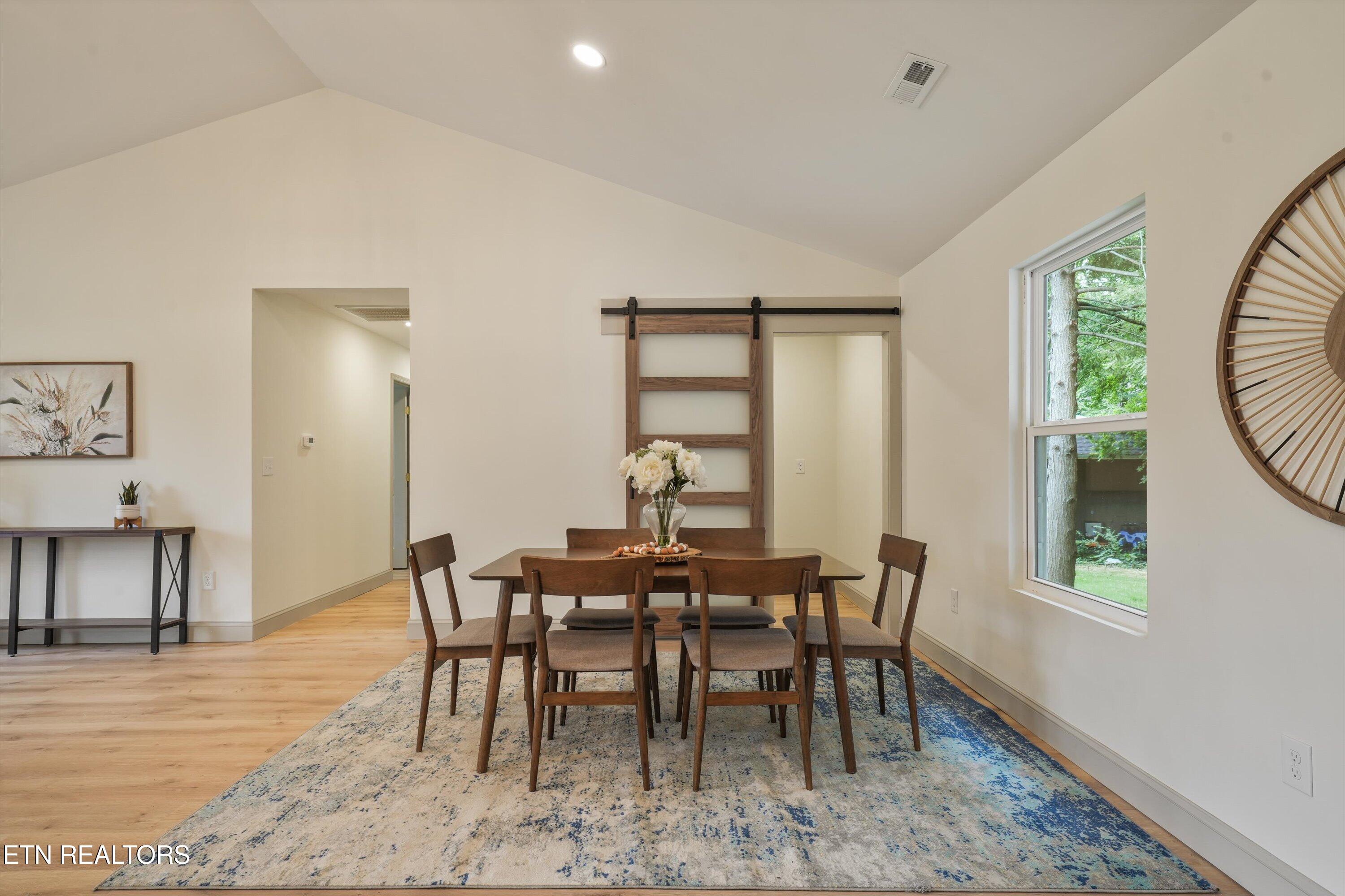 412 Sherwood Drive