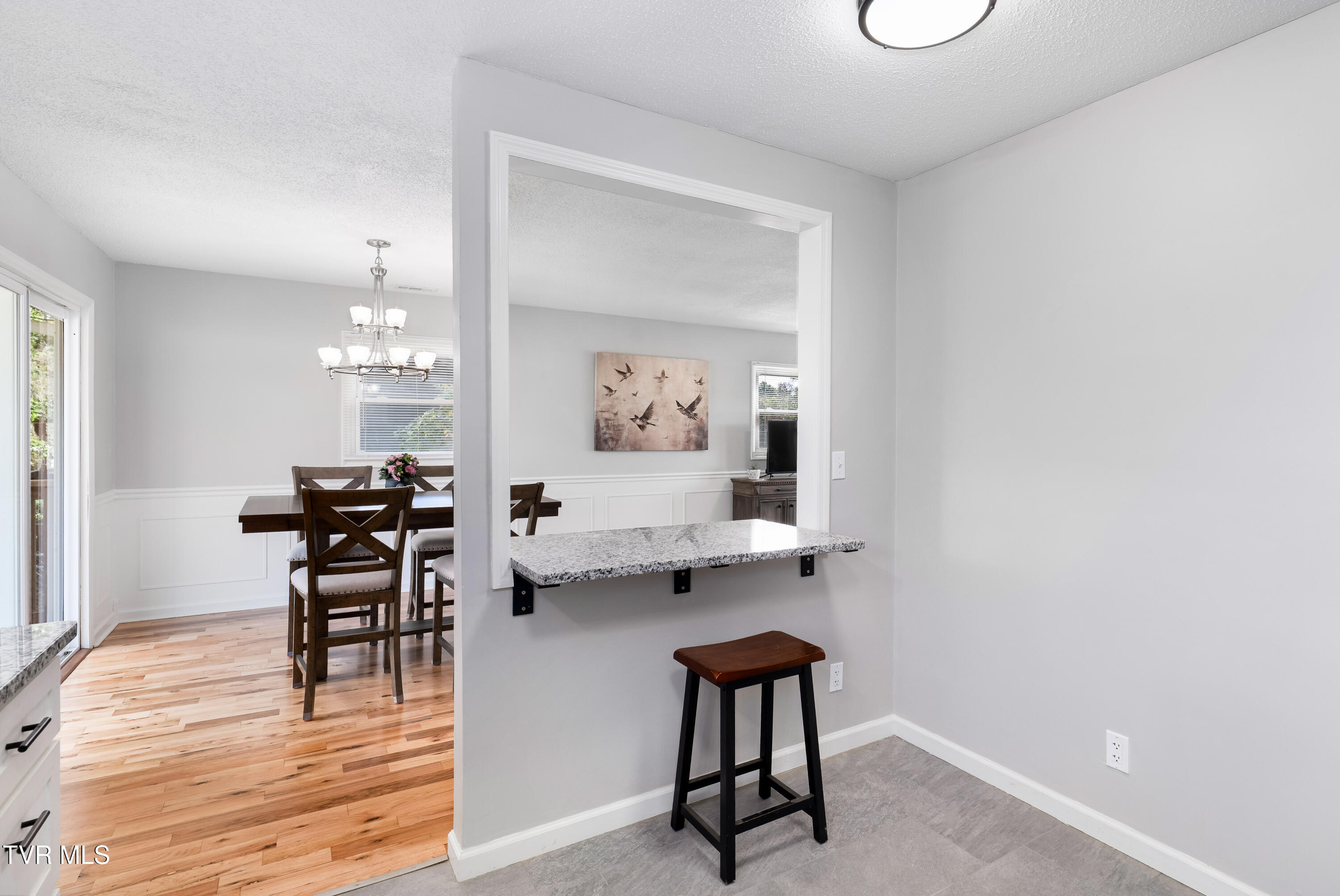 118 Greenmeadow Lane