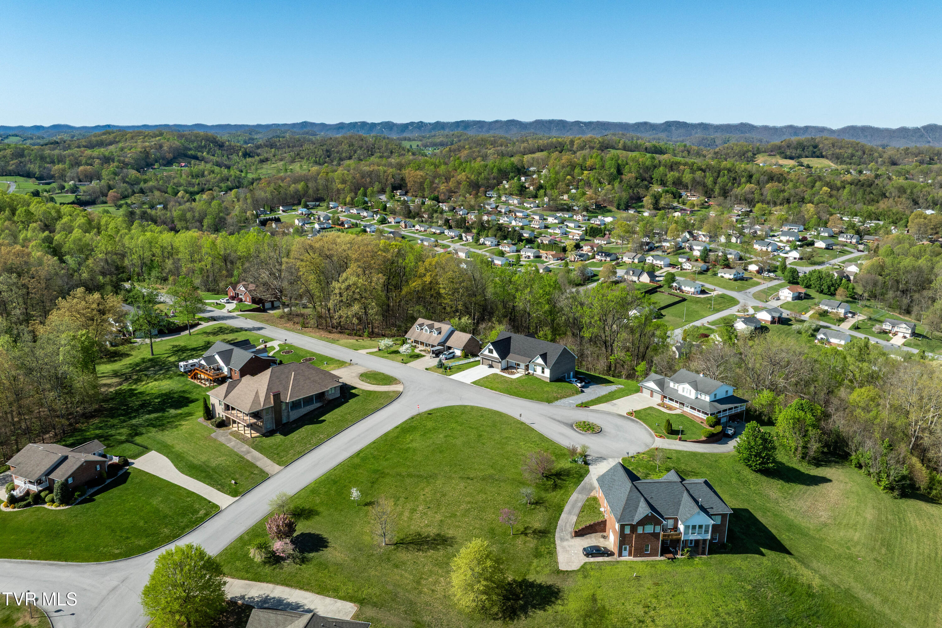 307 Carrie Circle