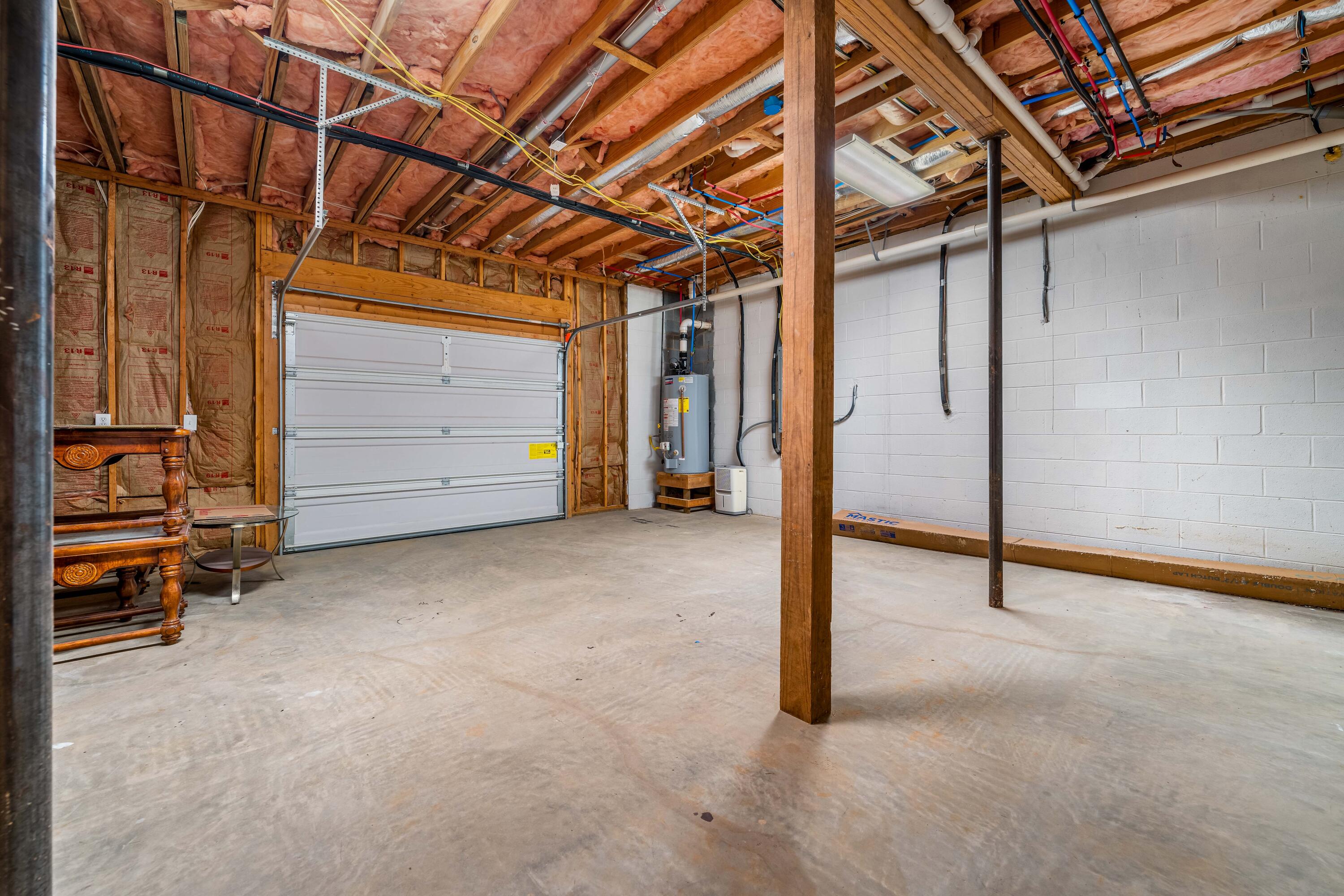 615 Glen Oaks Place