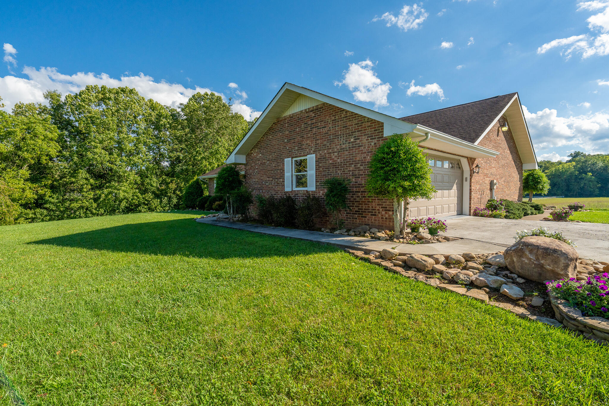 3419 Potato Hill Road