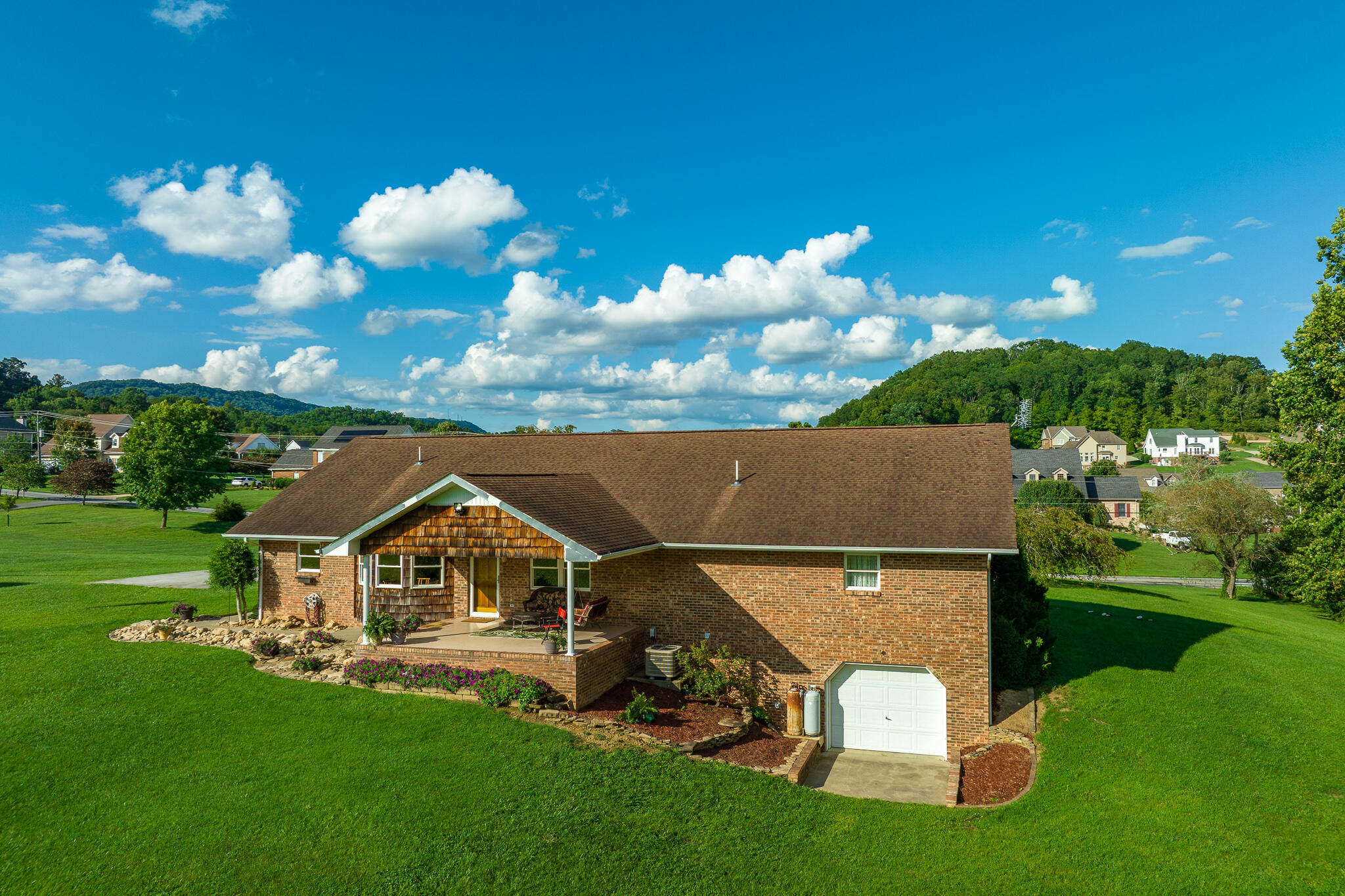 3419 Potato Hill Road