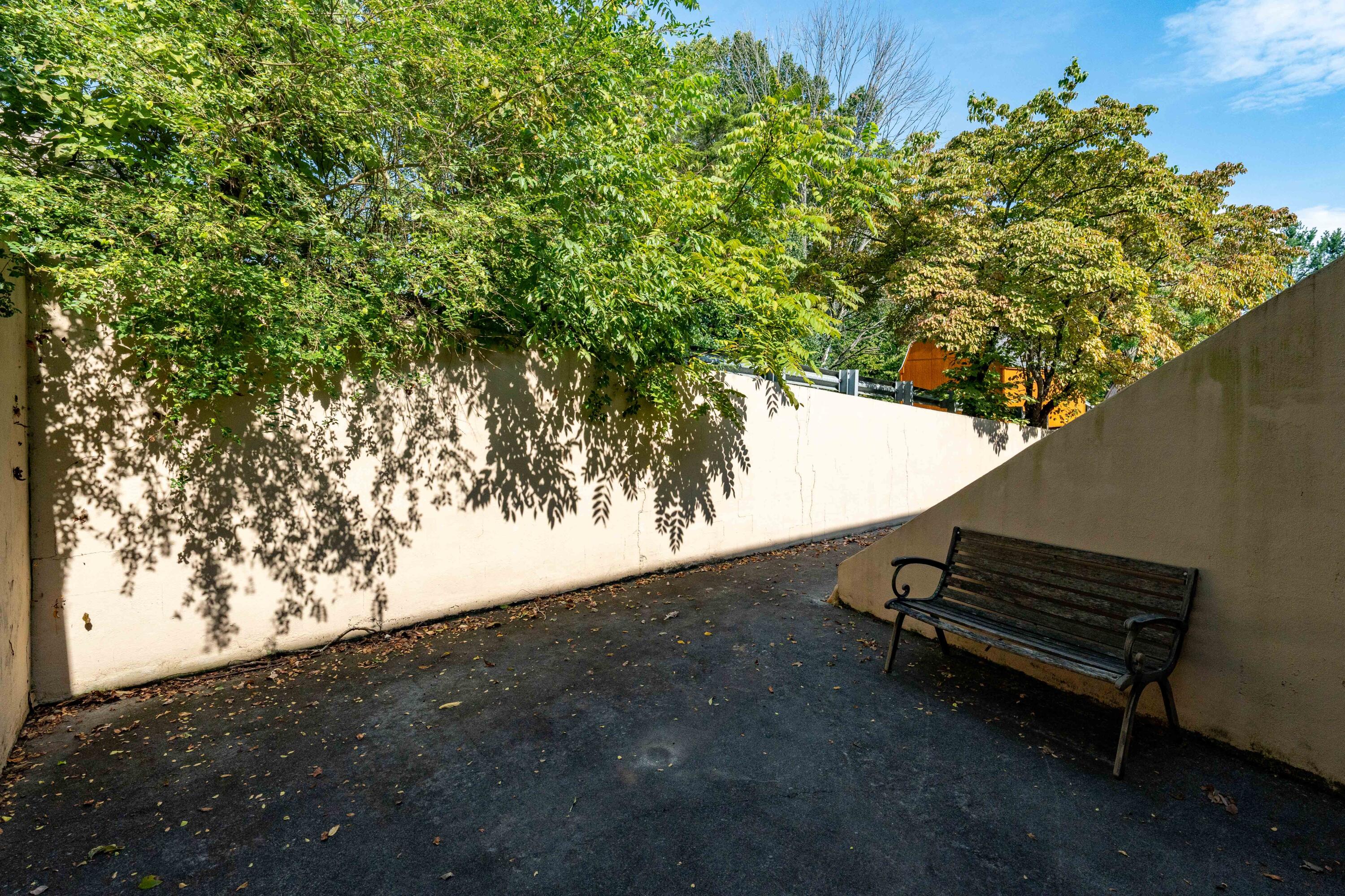 408 East Mountain View Road