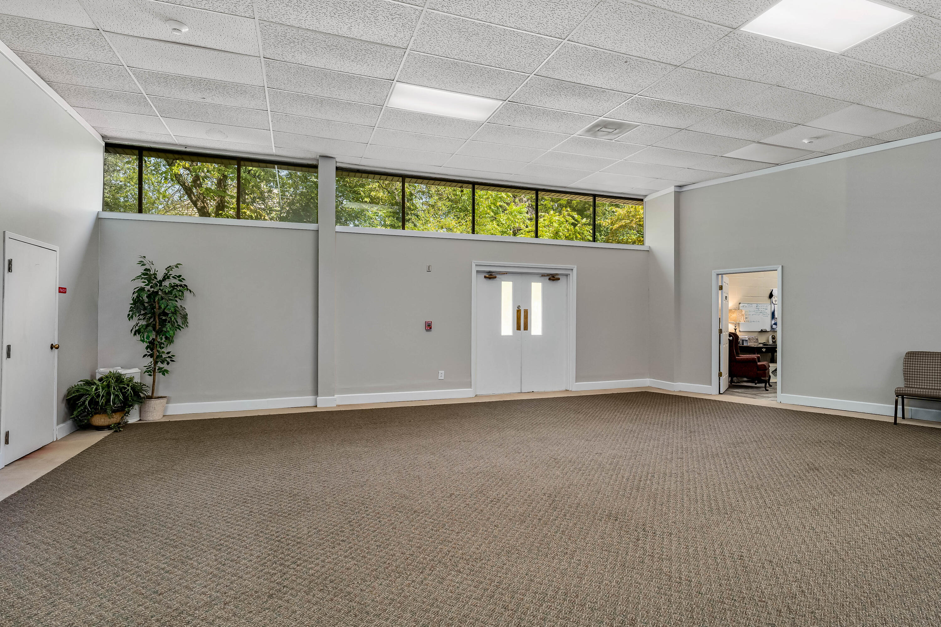 408 East Mountain View Road