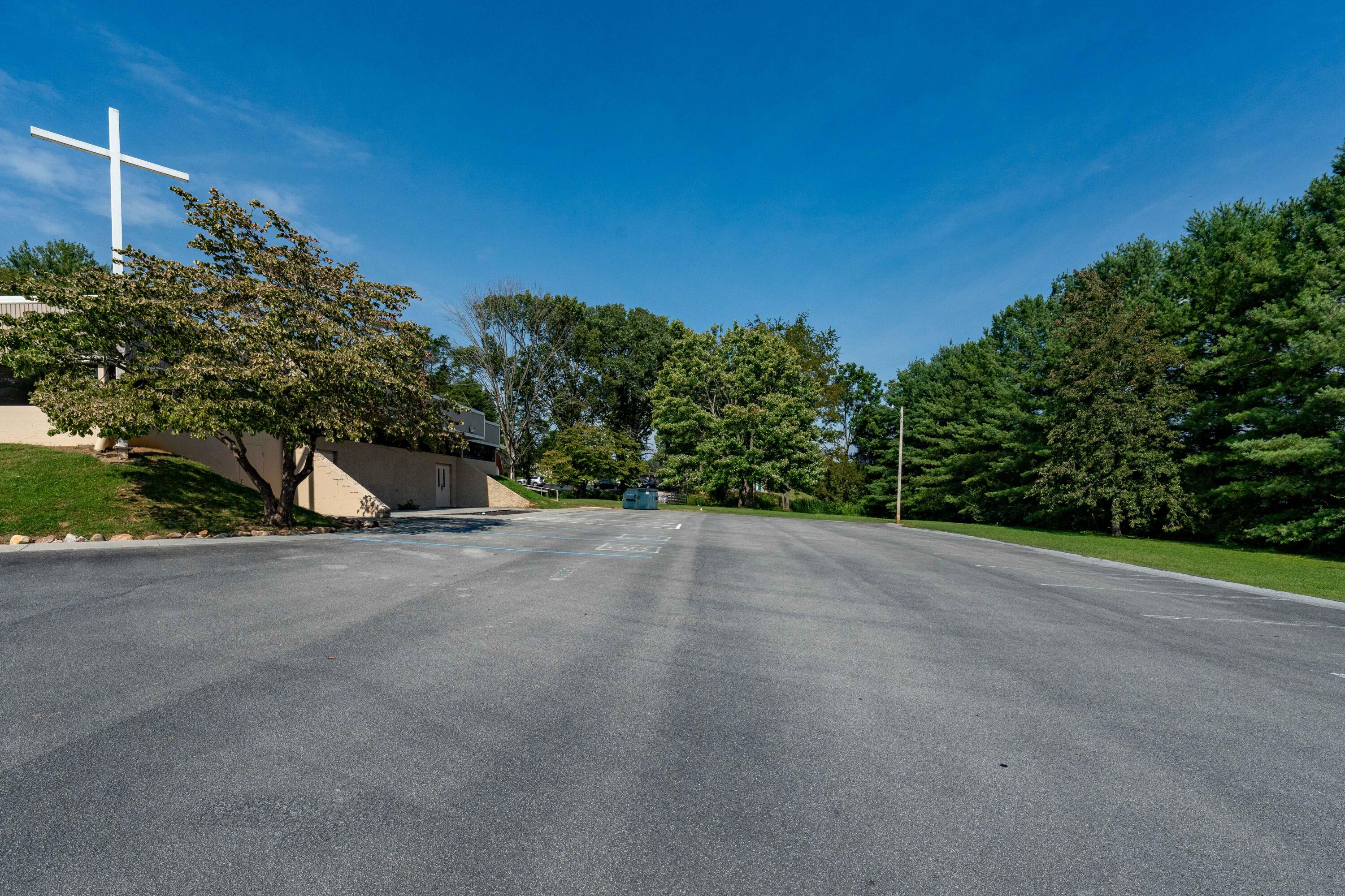 408 East Mountain View Road