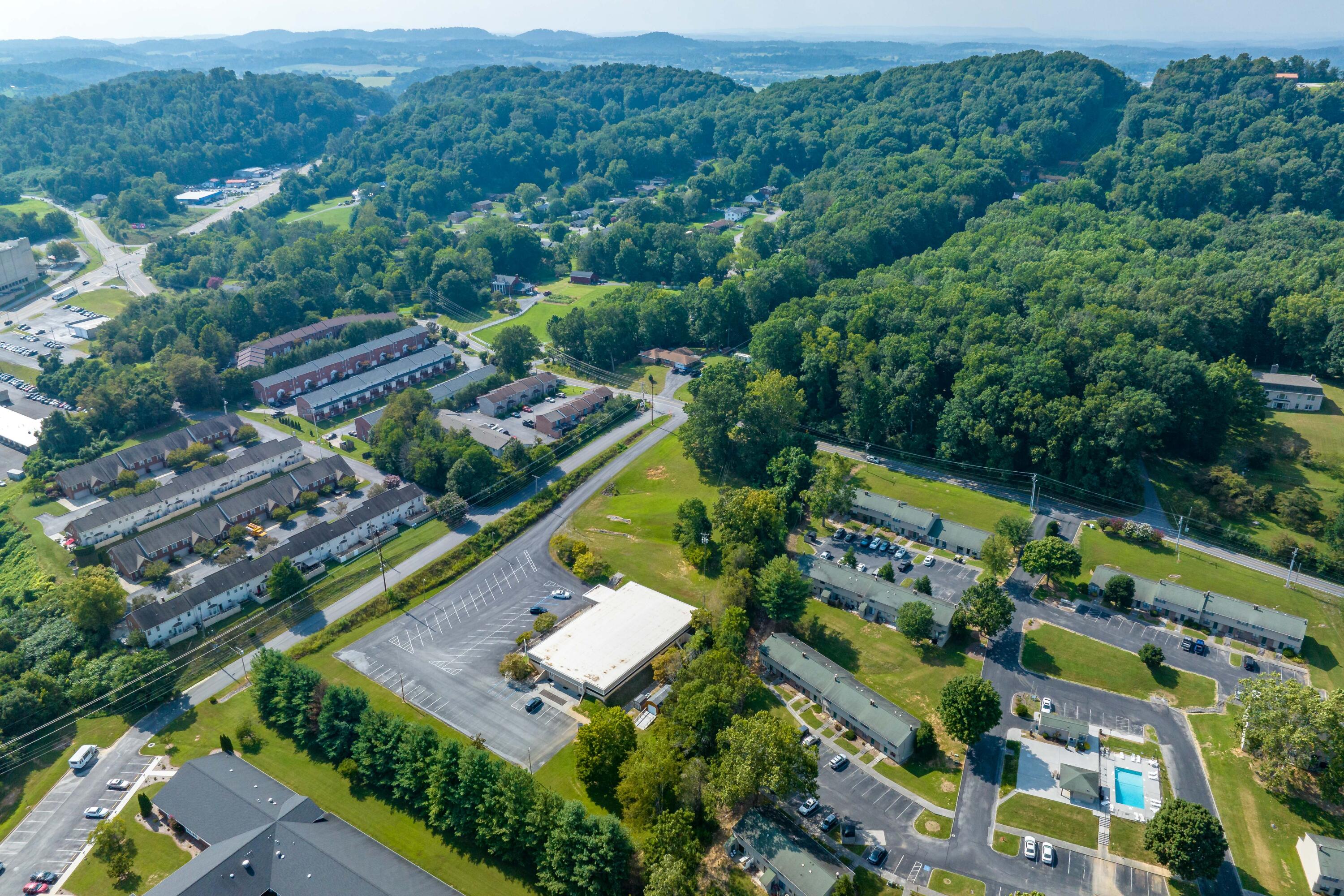 408 East Mountain View Road