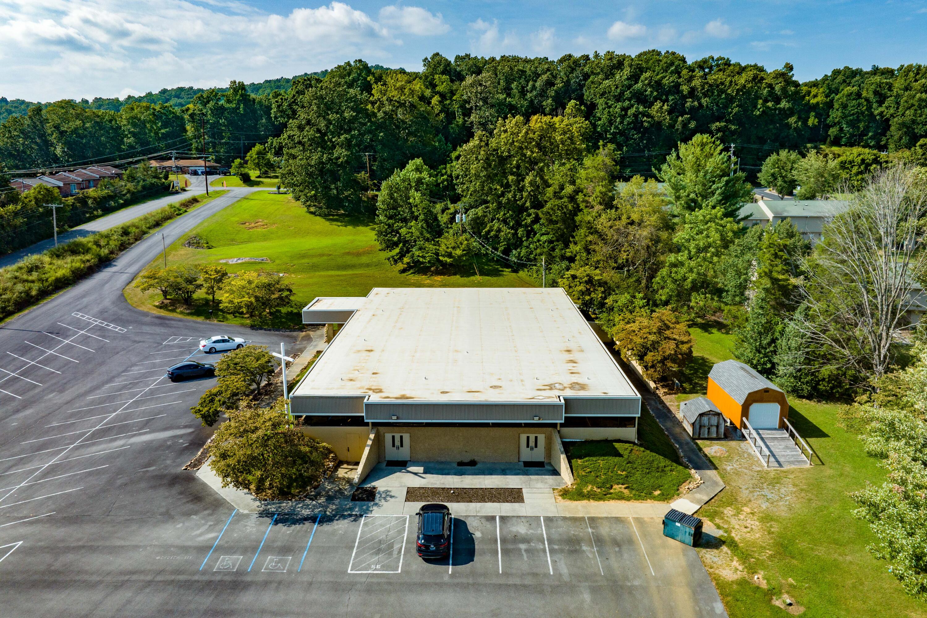 408 East Mountain View Road