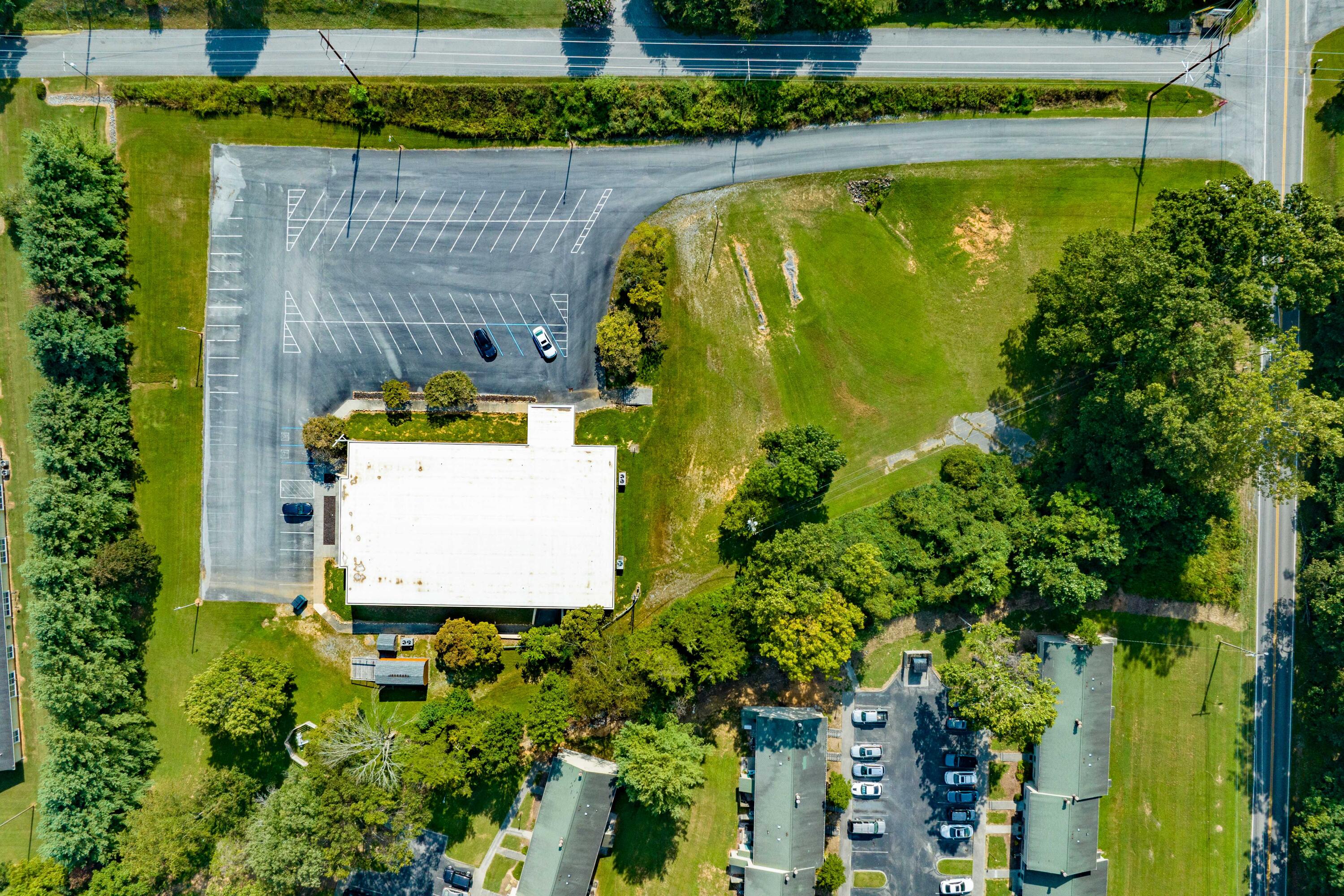 408 East Mountain View Road