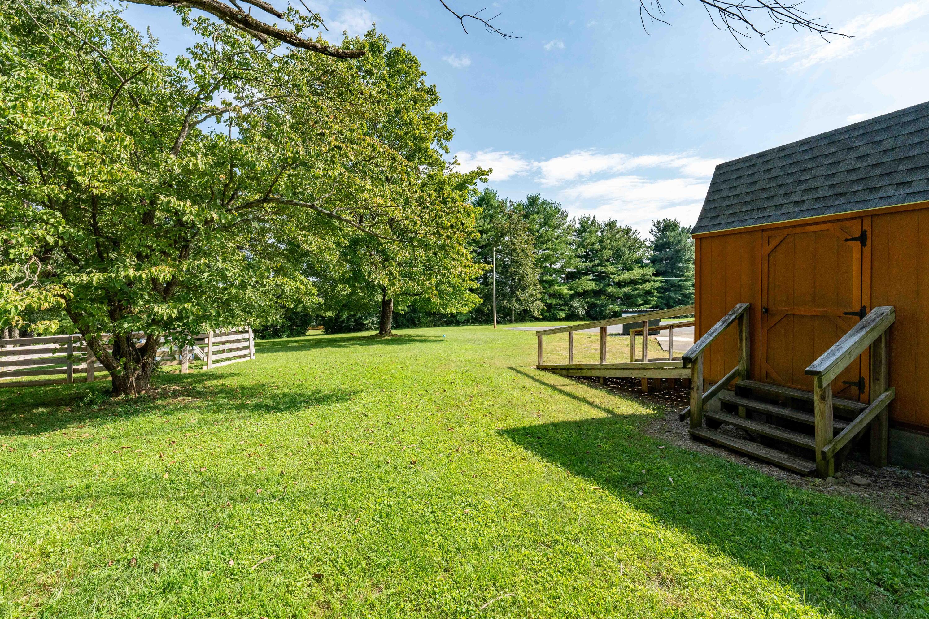 408 East Mountain View Road