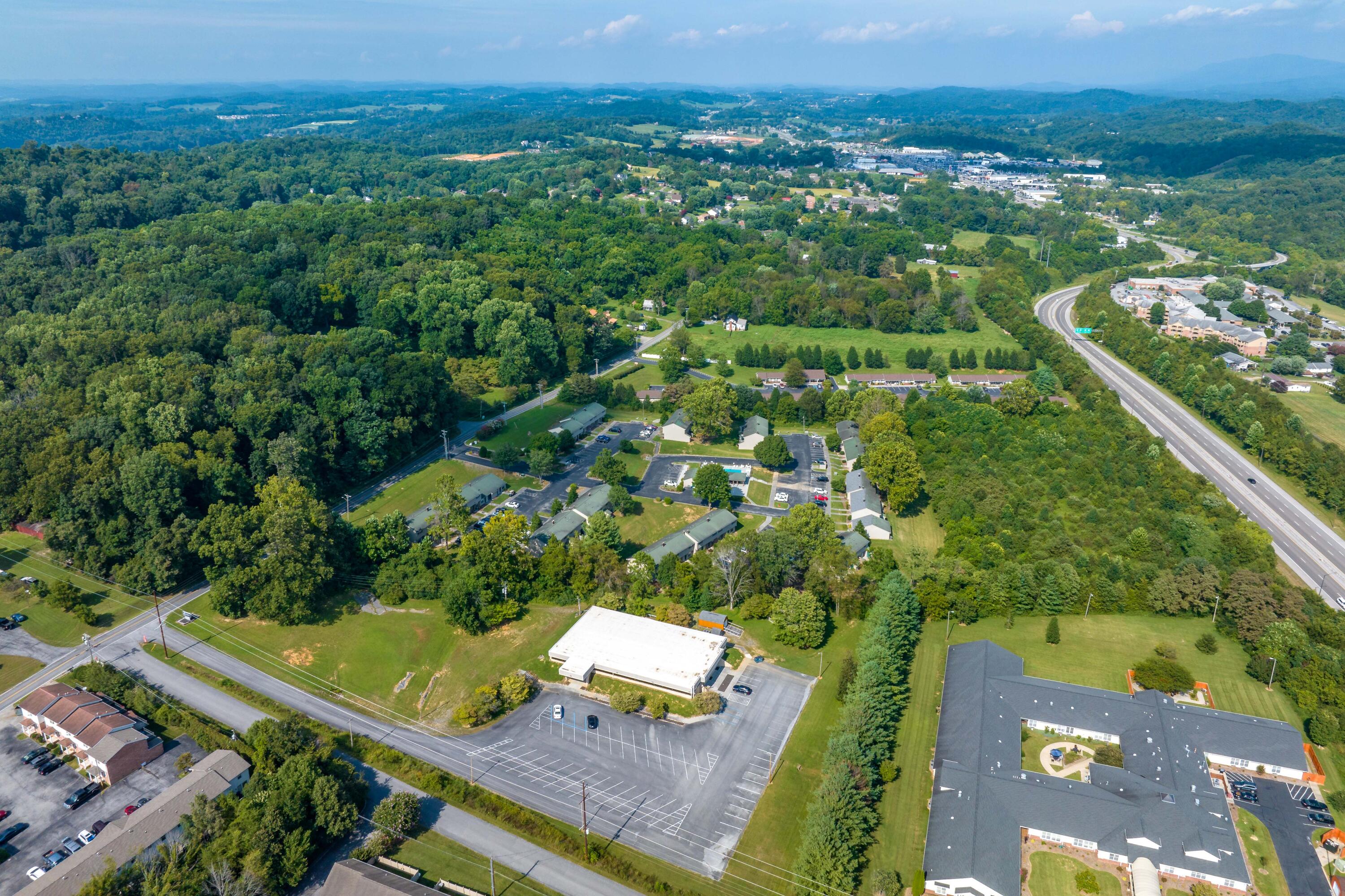 408 East Mountain View Road