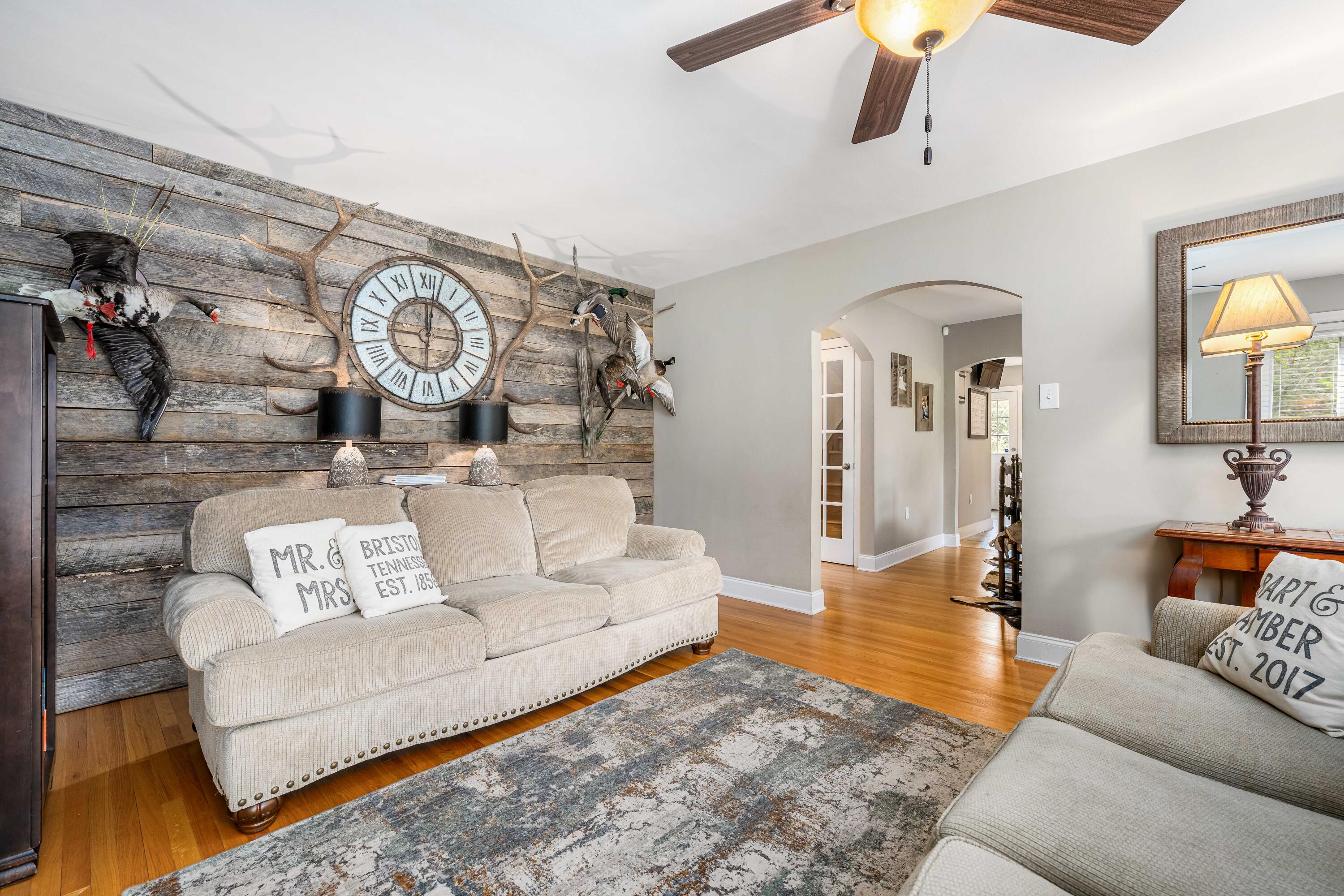 1461 Holston Drive