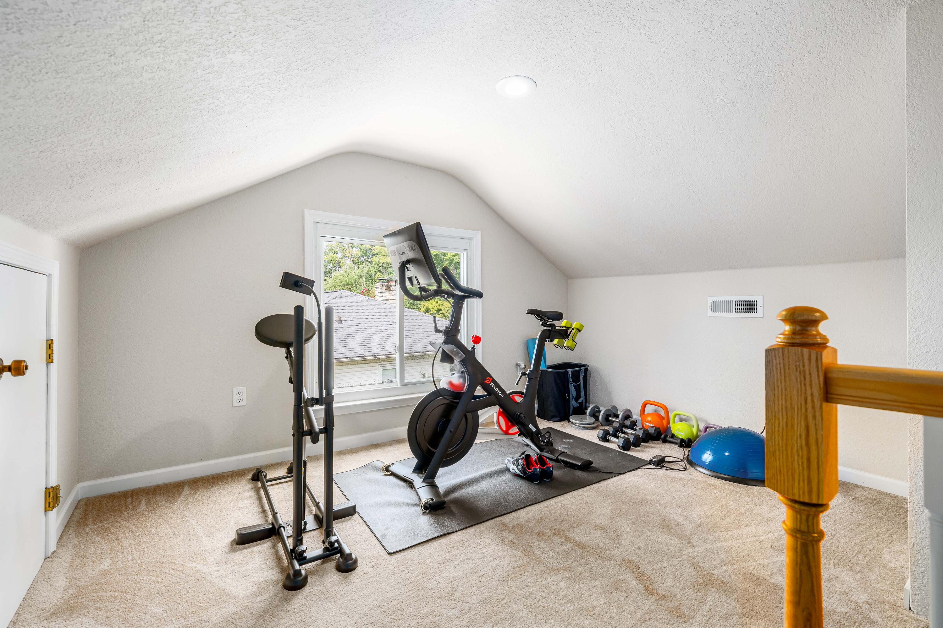 1461 Holston Drive