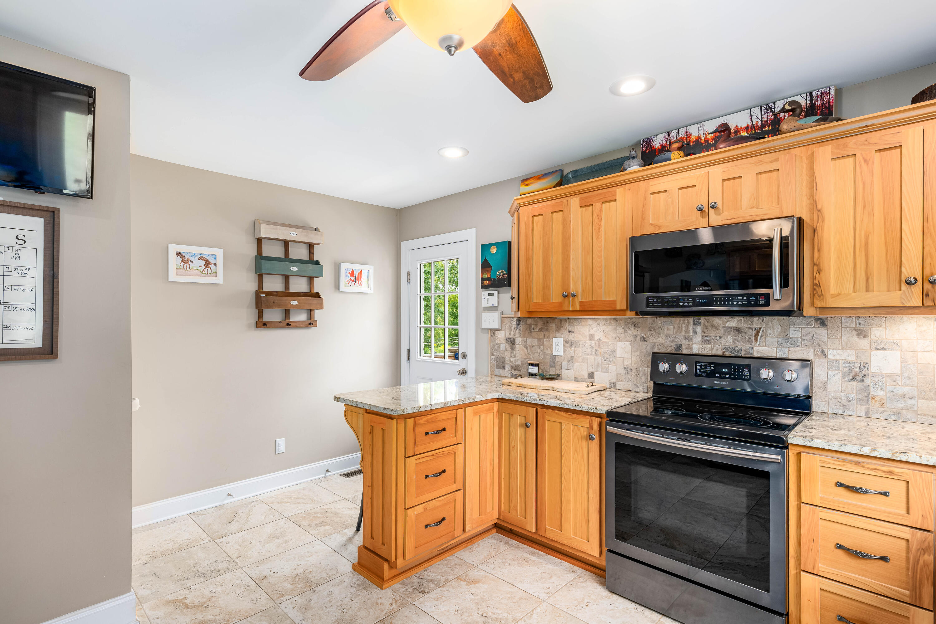 1461 Holston Drive