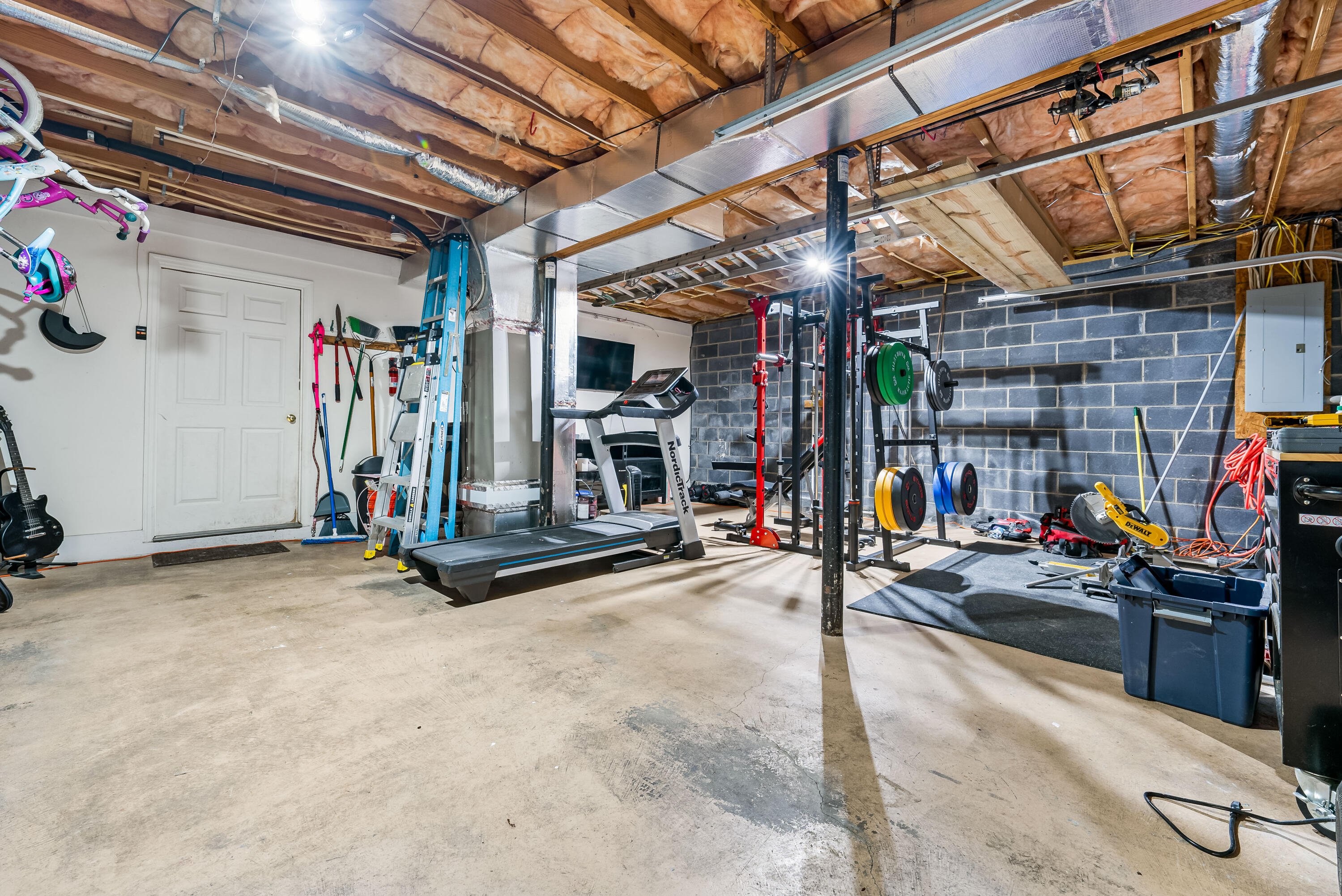 1131 Sugar Hollow Loop