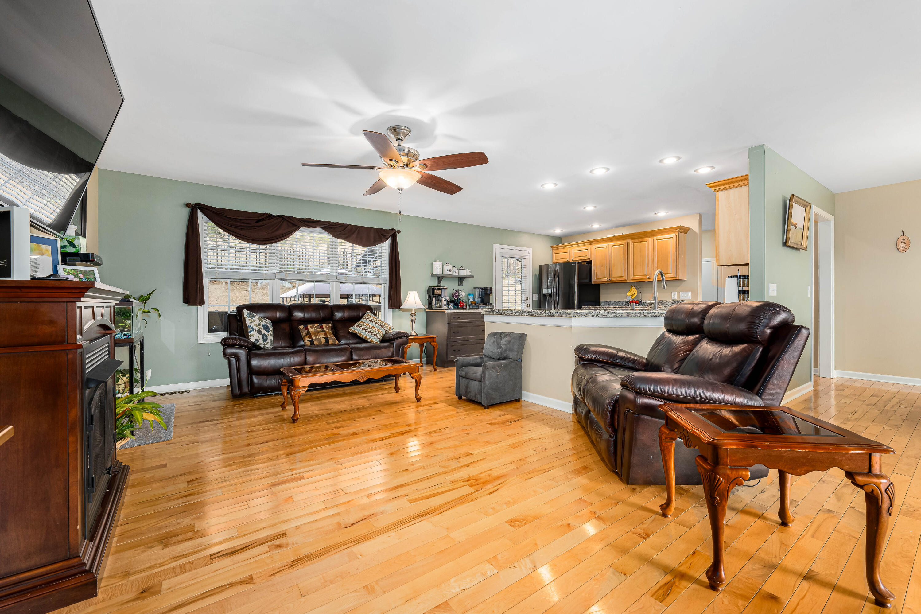 141 Olde Farm Drive