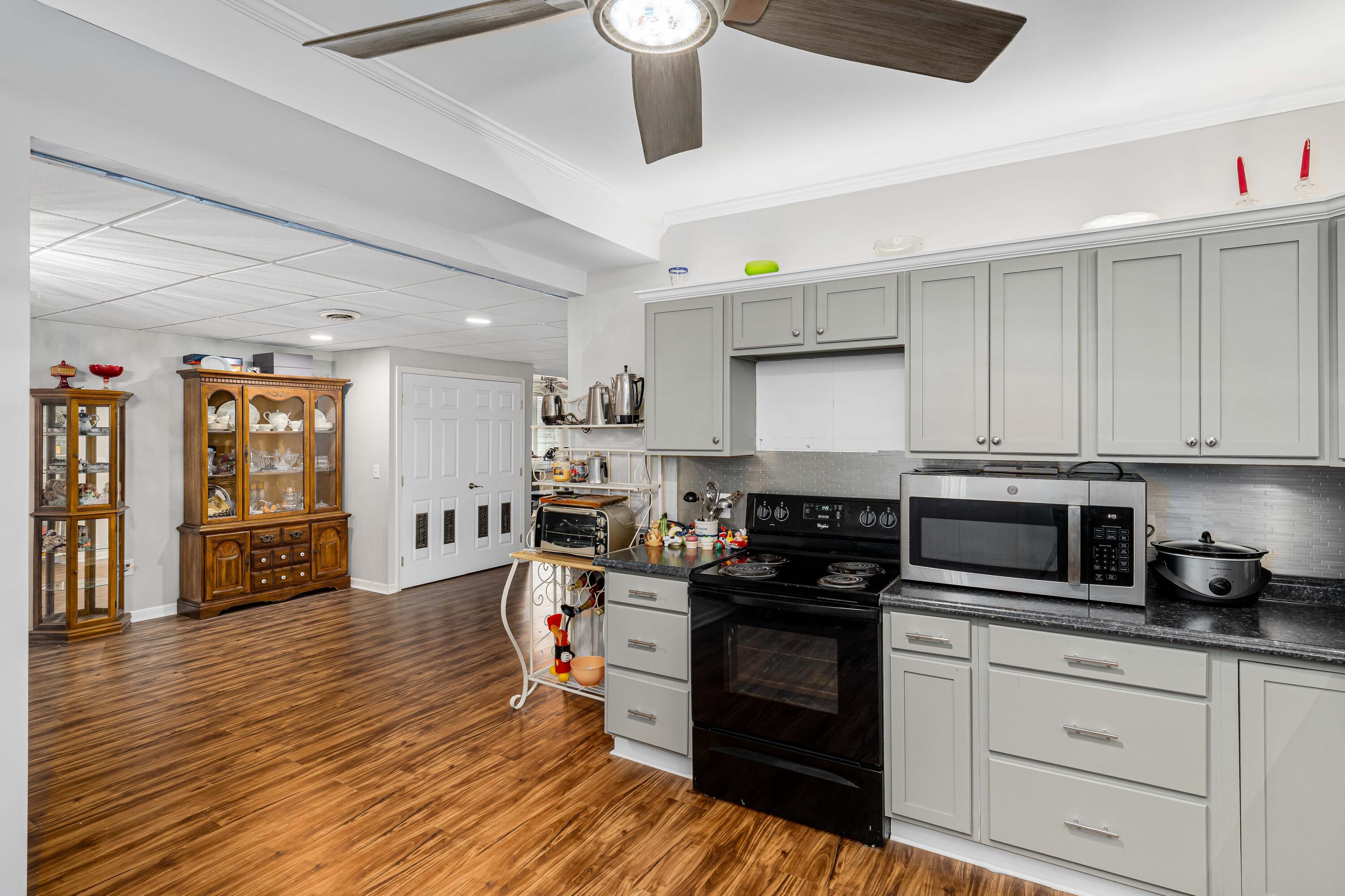 141 Olde Farm Drive