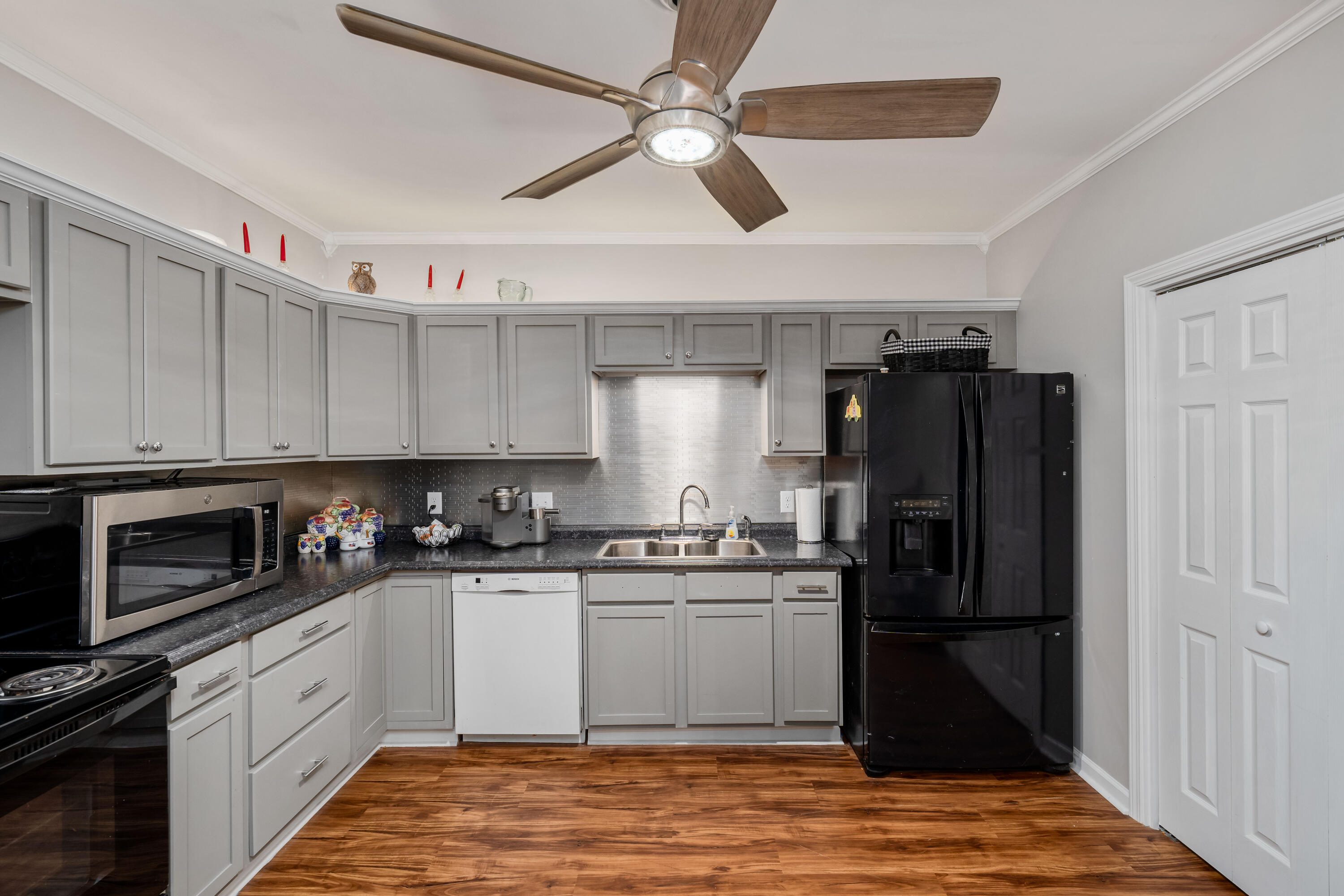 141 Olde Farm Drive