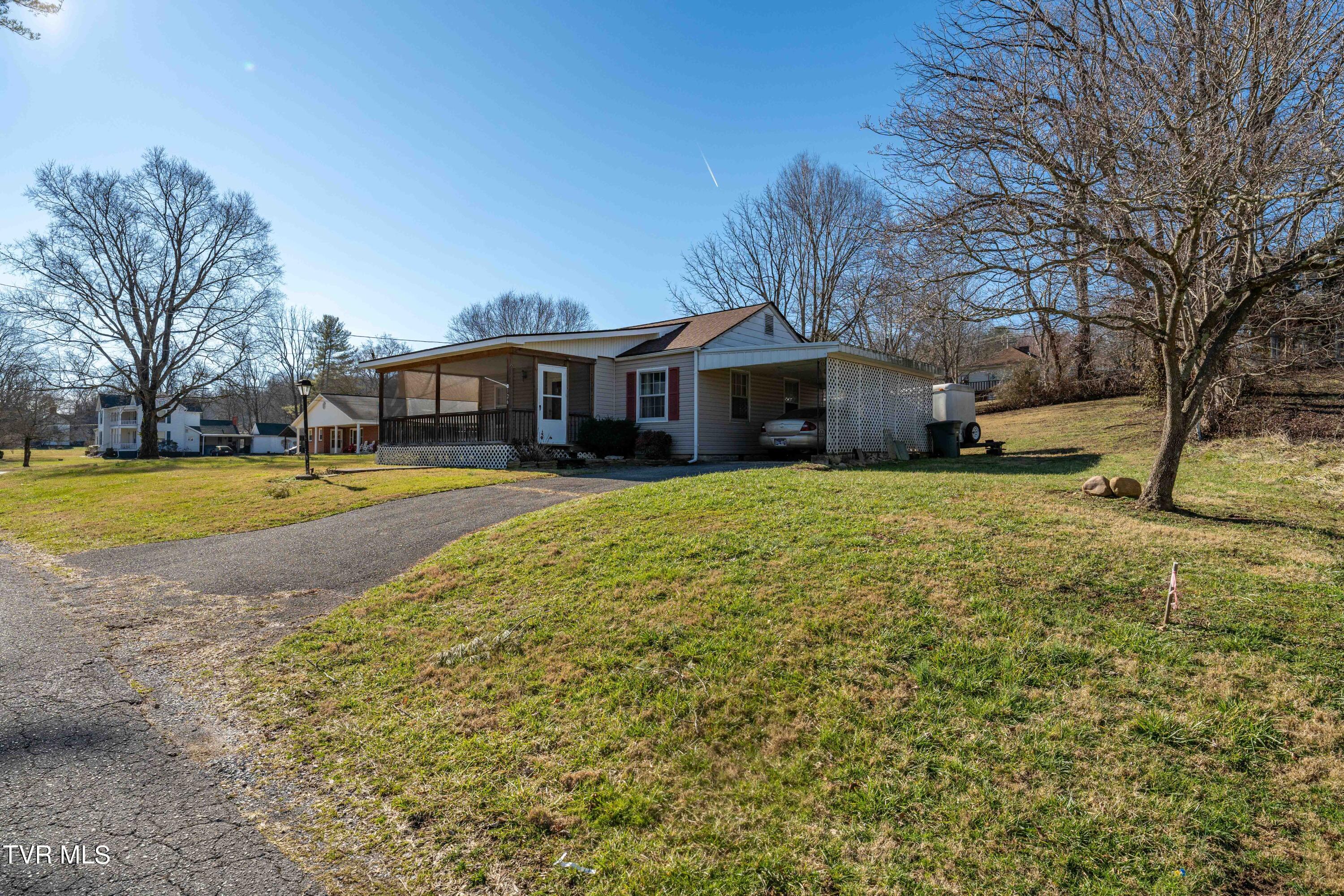 126 Buffalo Creek Road