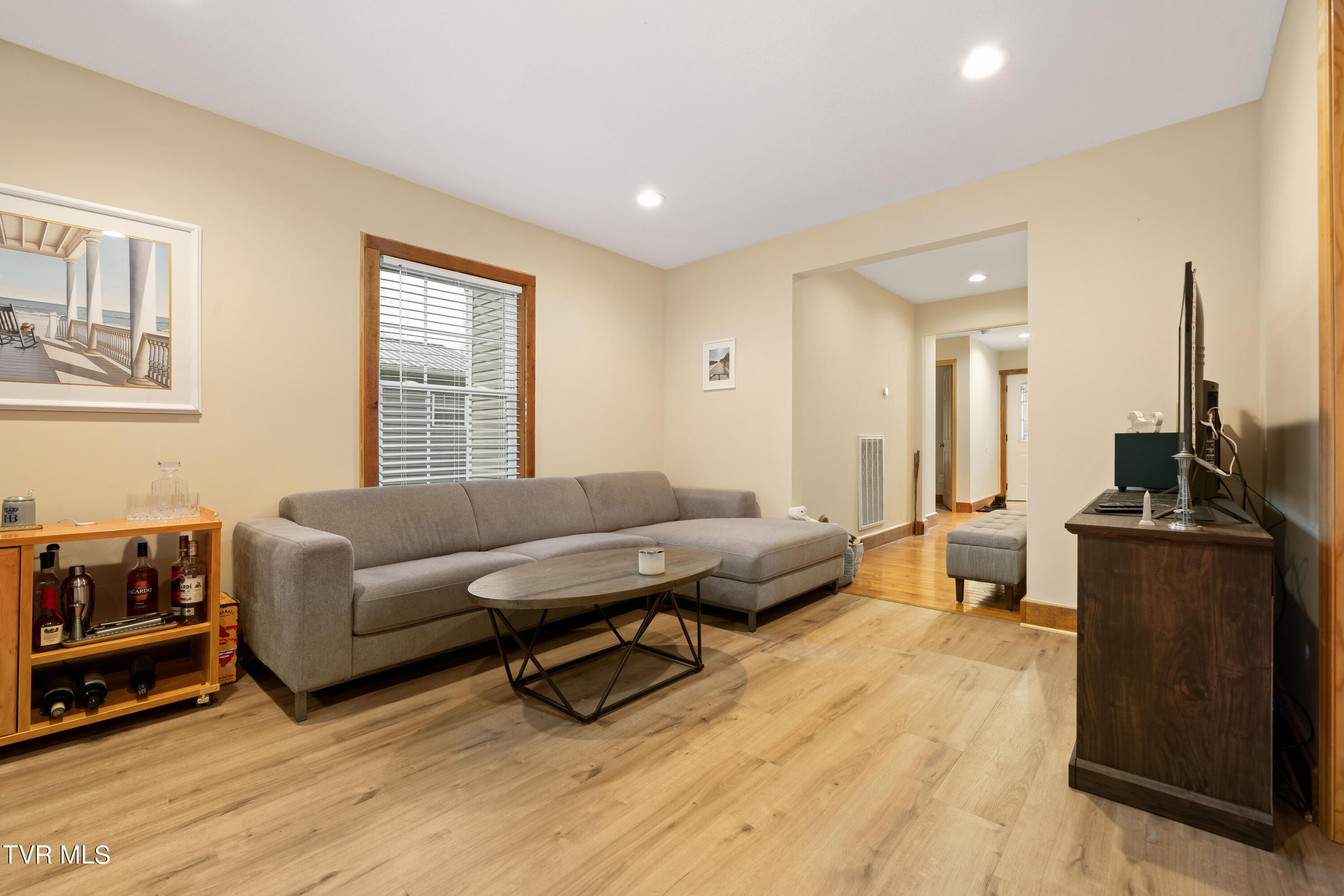 110 East 10th Avenue