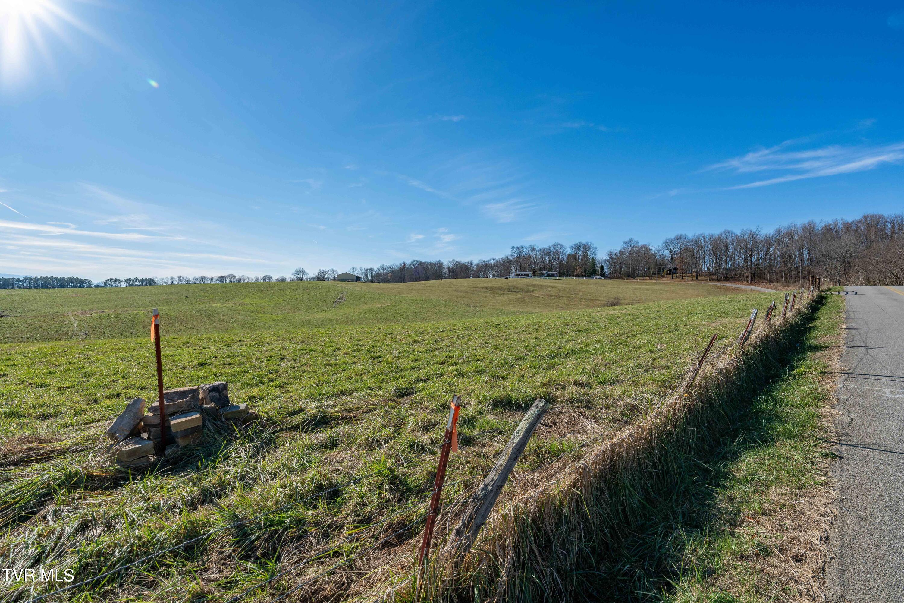 Tract 20 Saylor Hill Road