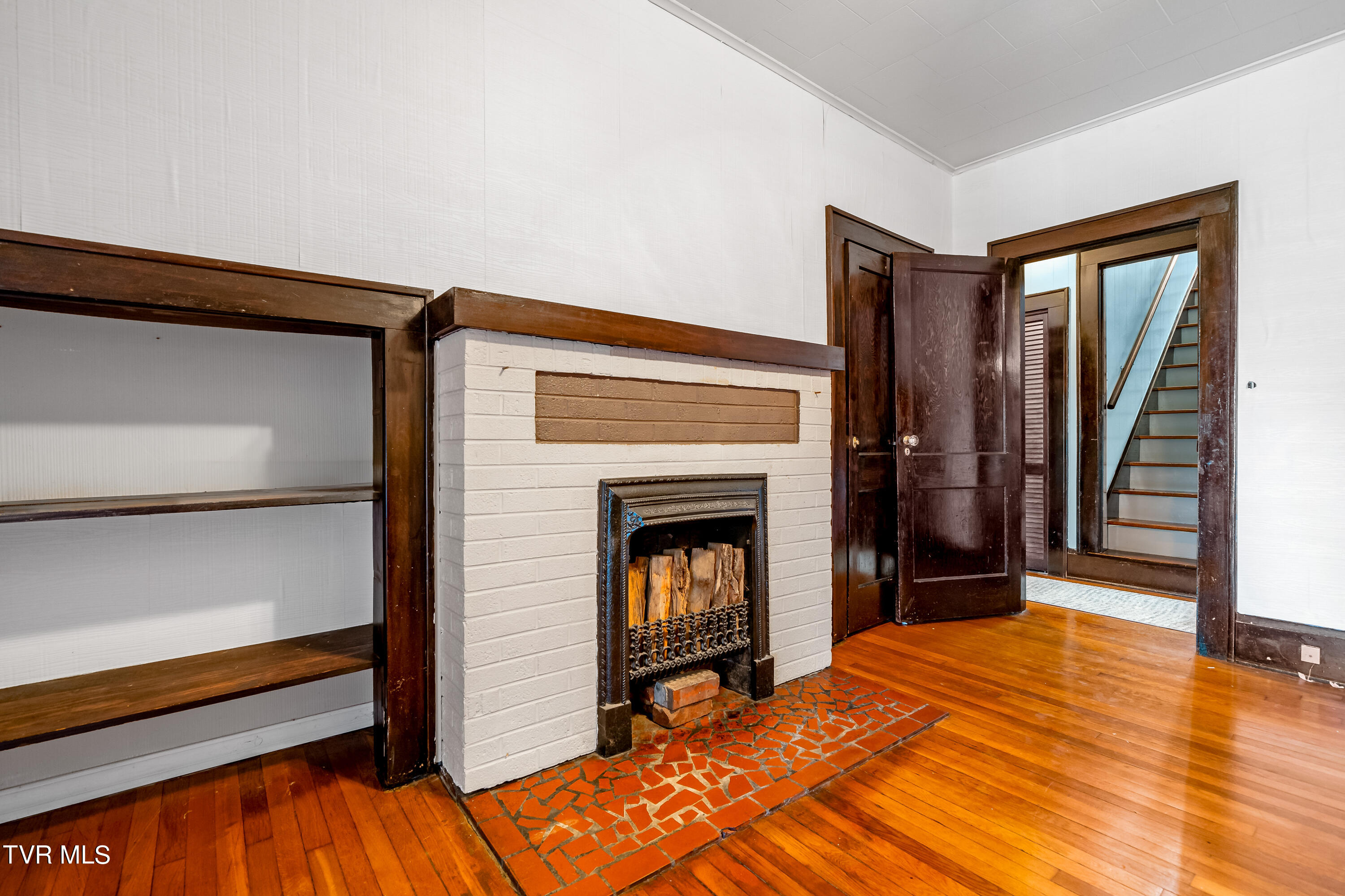 21 24th Street