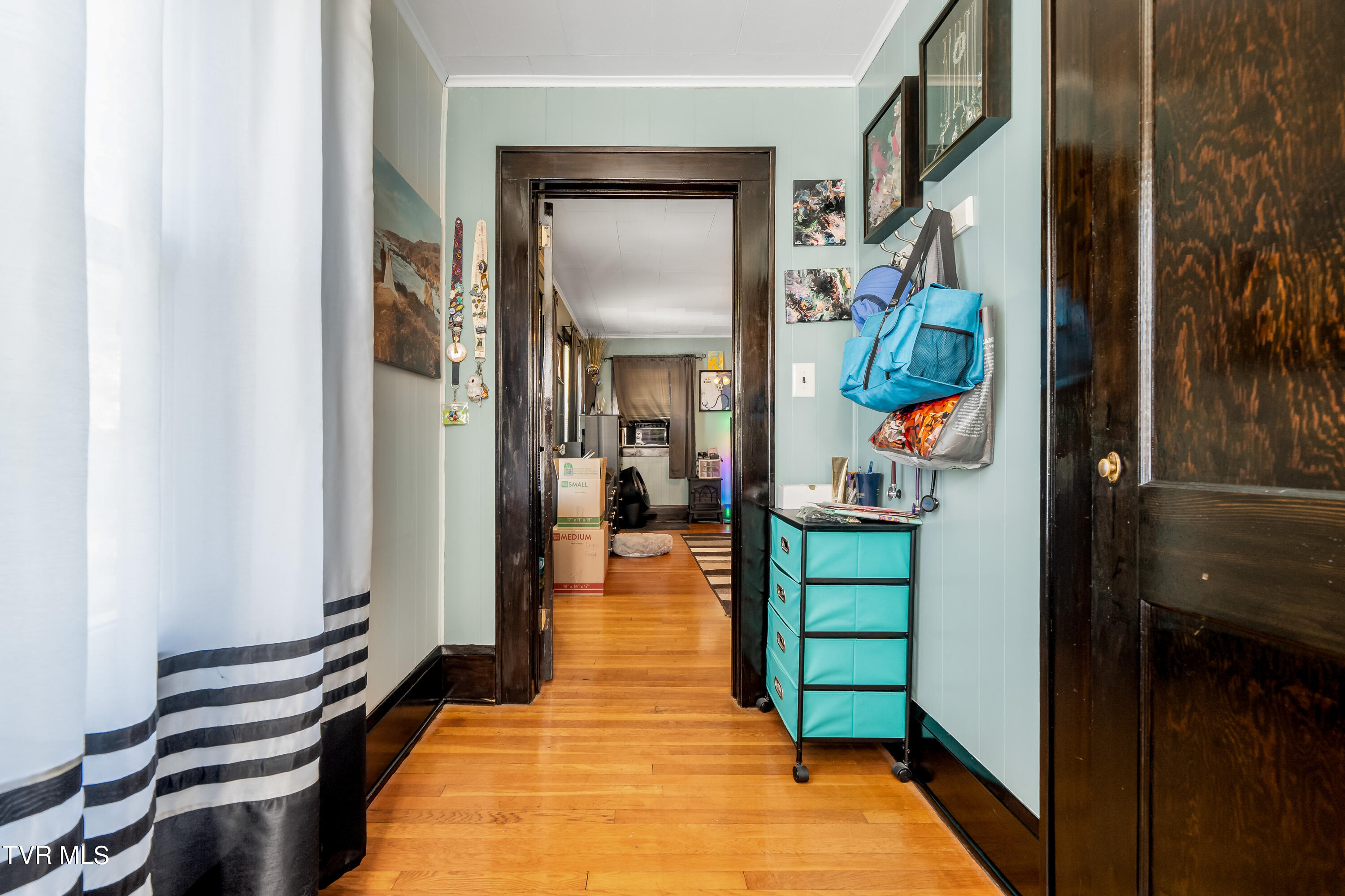 21 24th Street