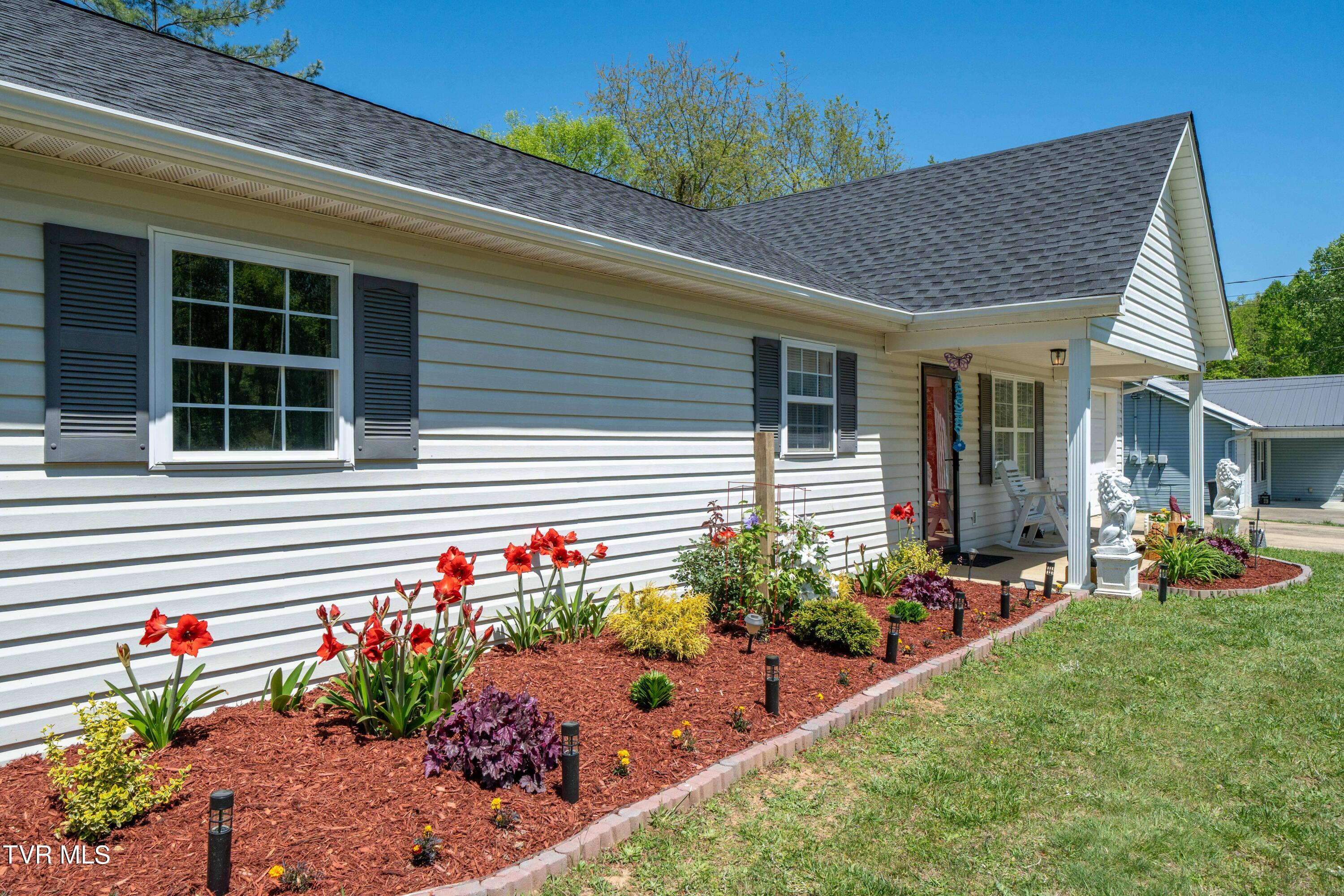 1003 Rocky Ridge Road