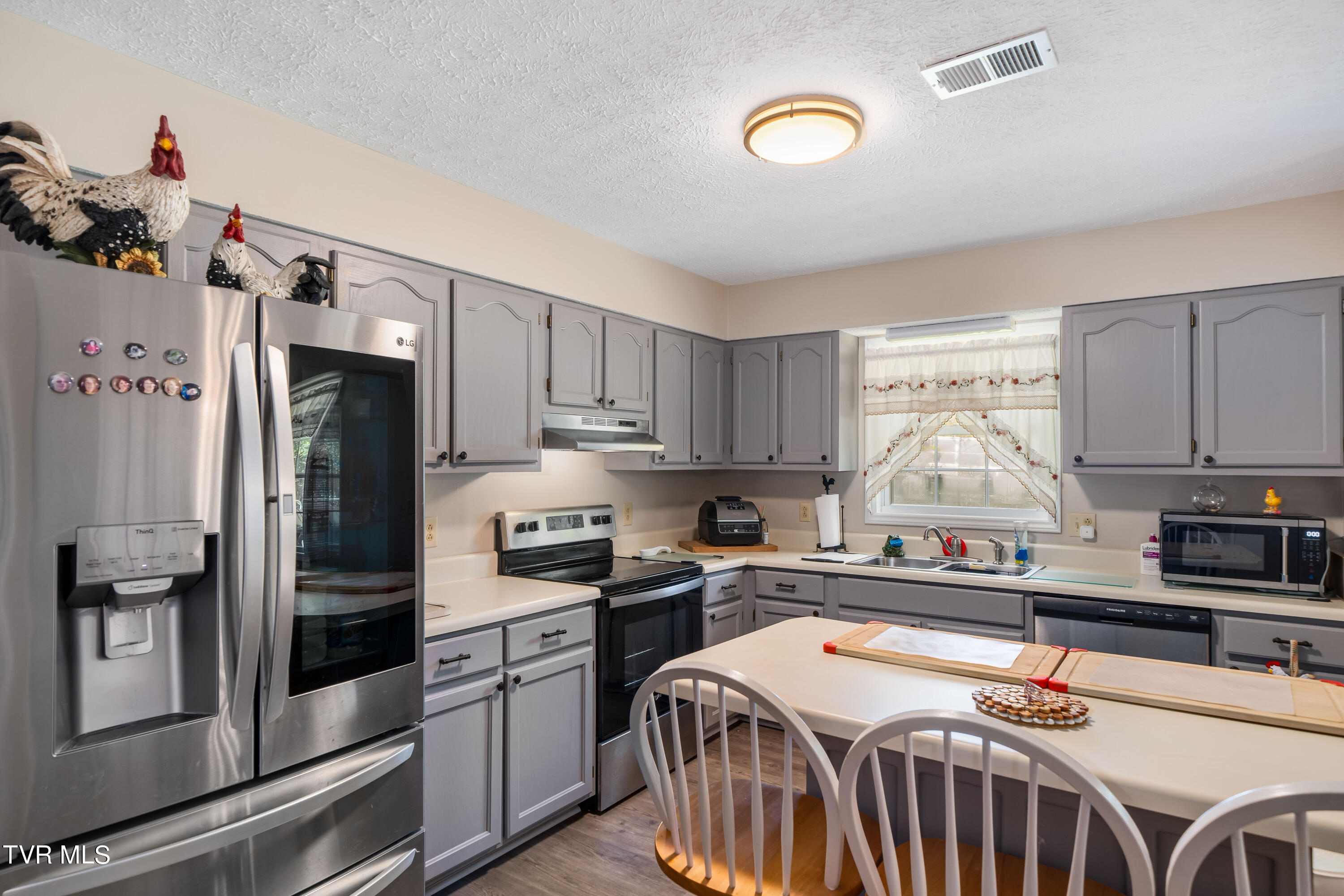 1003 Rocky Ridge Road