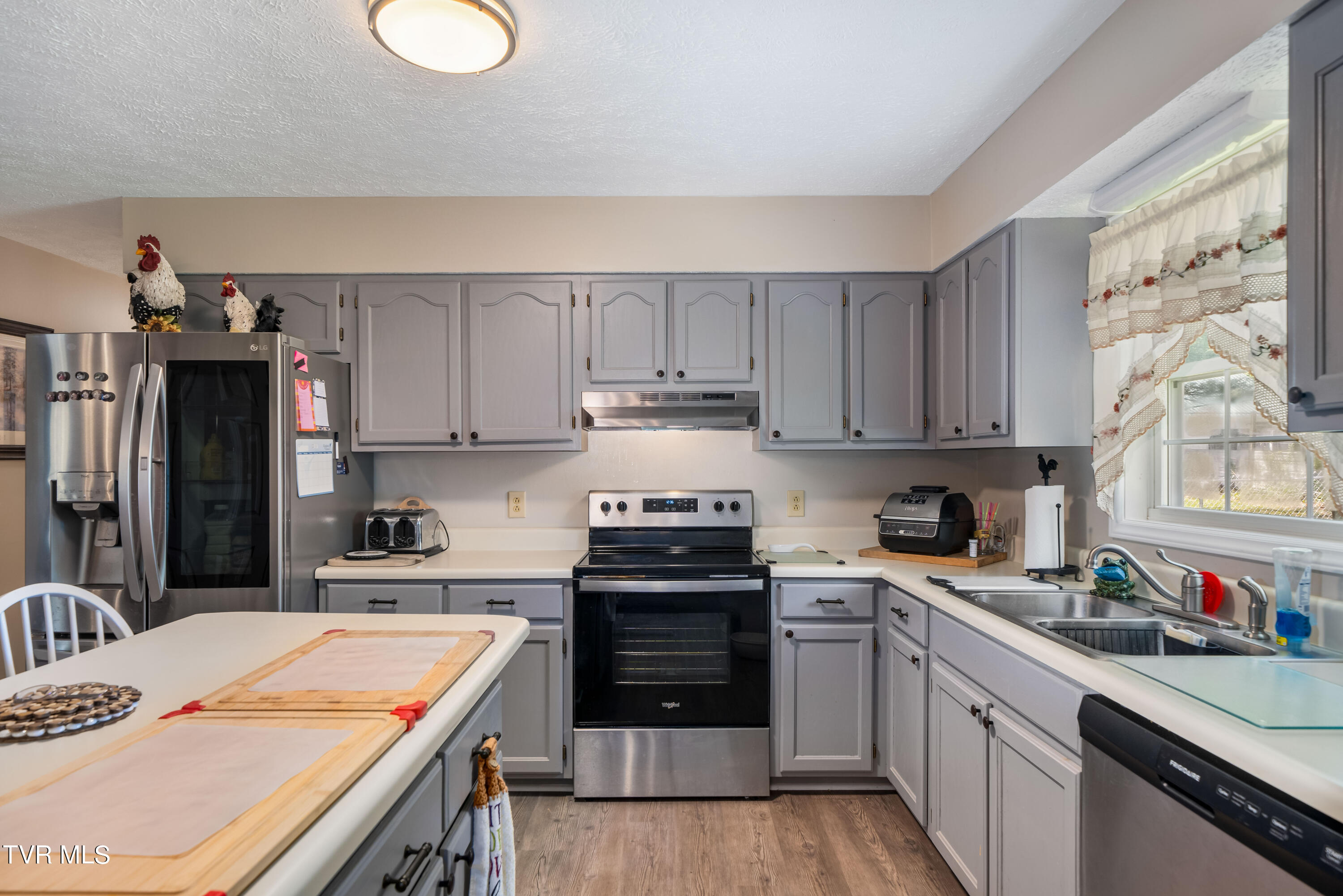 1003 Rocky Ridge Road